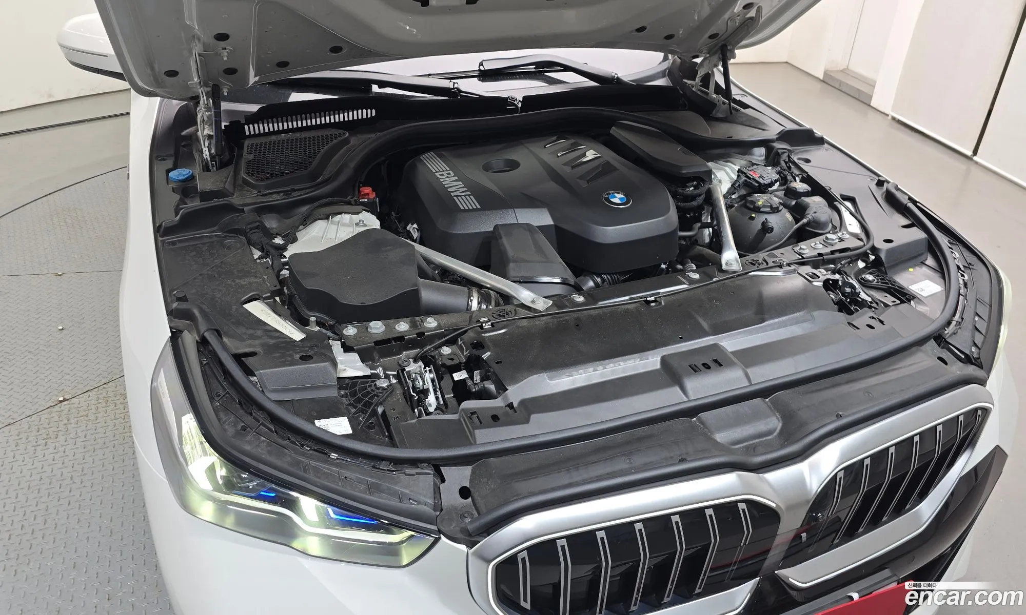 BMW 5 Series 2024 — 30