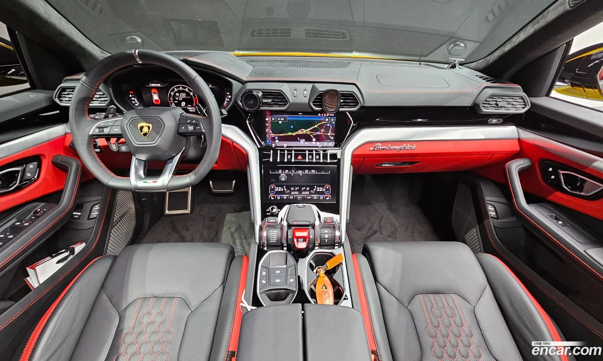 Lamborghini Urus 2024 — 7