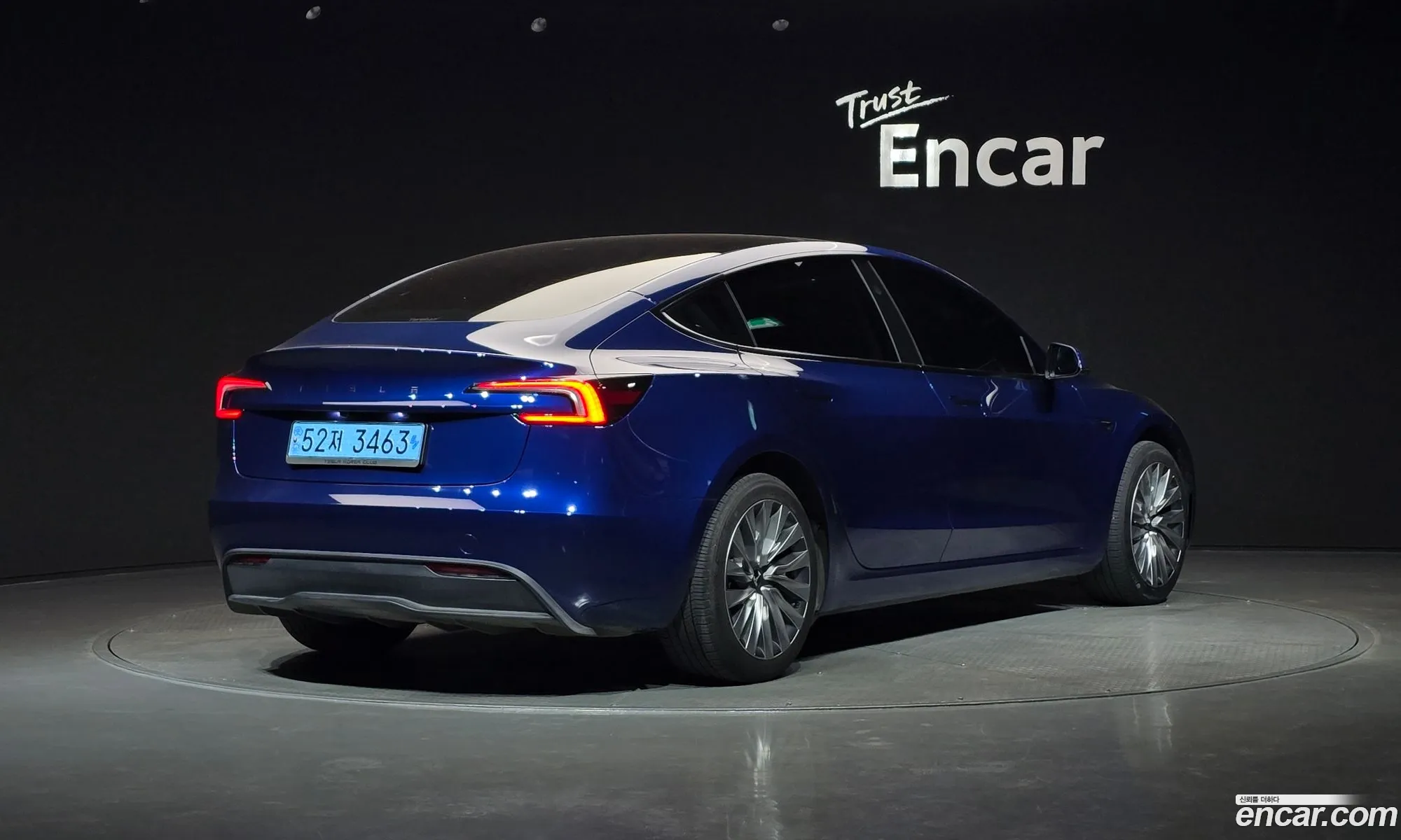 Tesla Model 3 2024 LRW3E7FS7RC129068 — 19