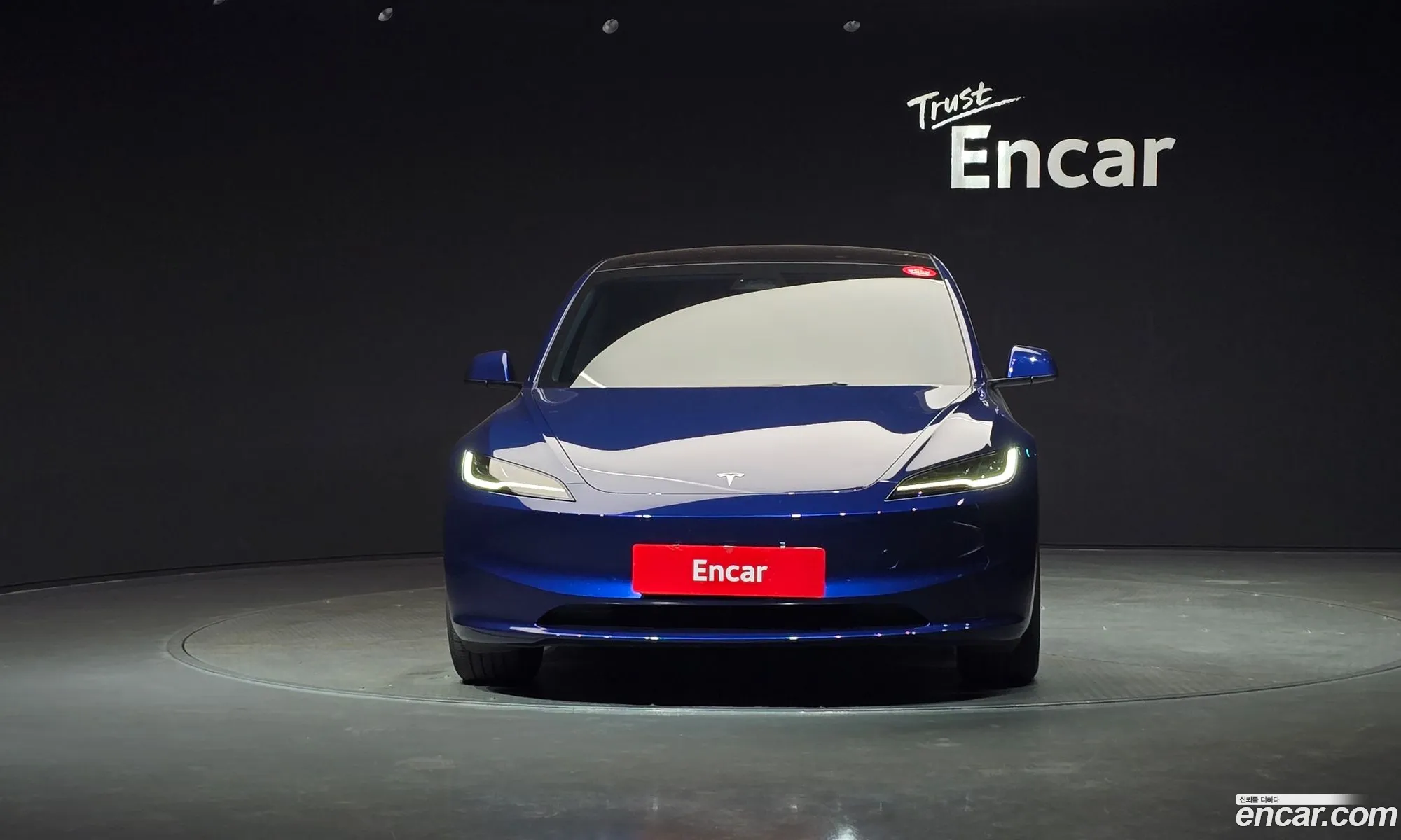 Tesla Model 3 2024 LRW3E7FS7RC129068 — 3