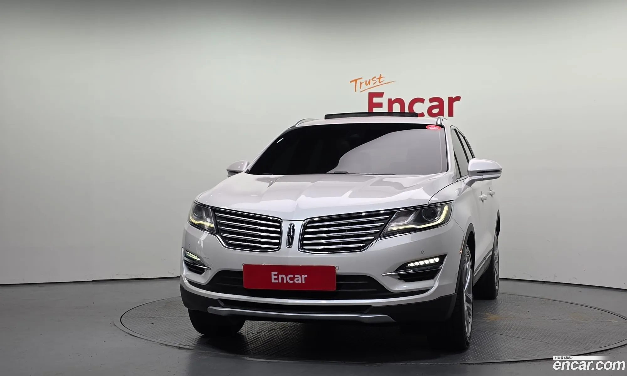 Lincoln MKC 2017 5LMCJ3D97HUL39579 — 11