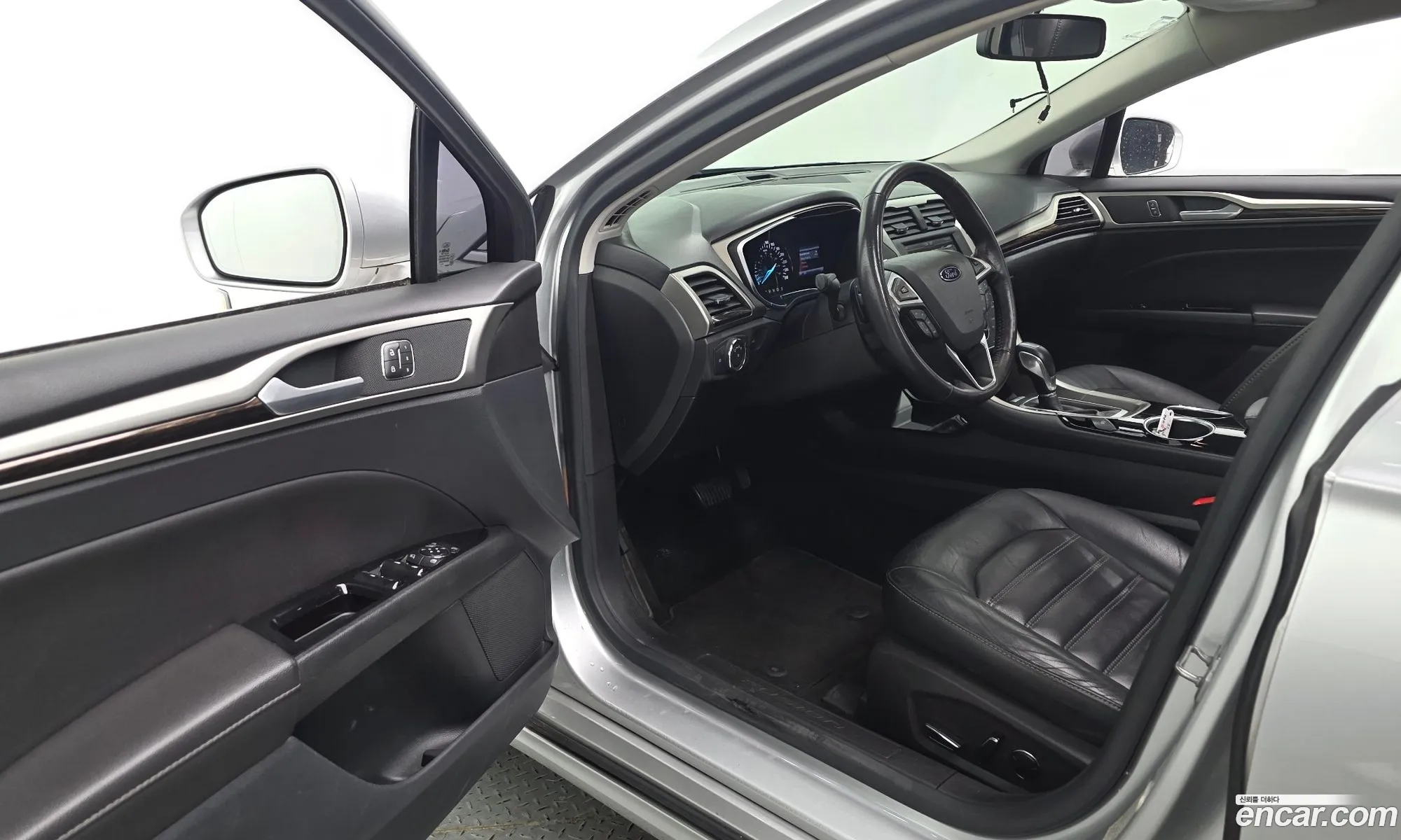 Ford Fusion 2013 — 3