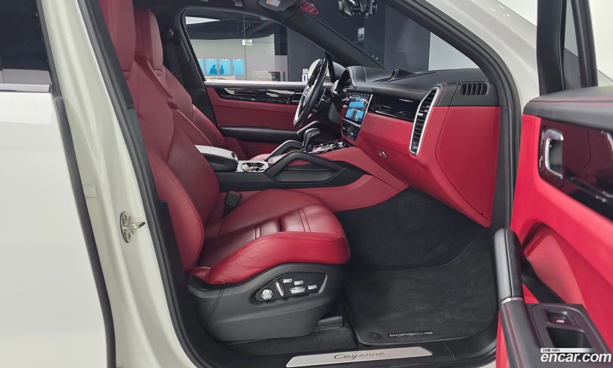 Porsche Cayenne 2019 WP1AA29Y1LDA01031 — 3