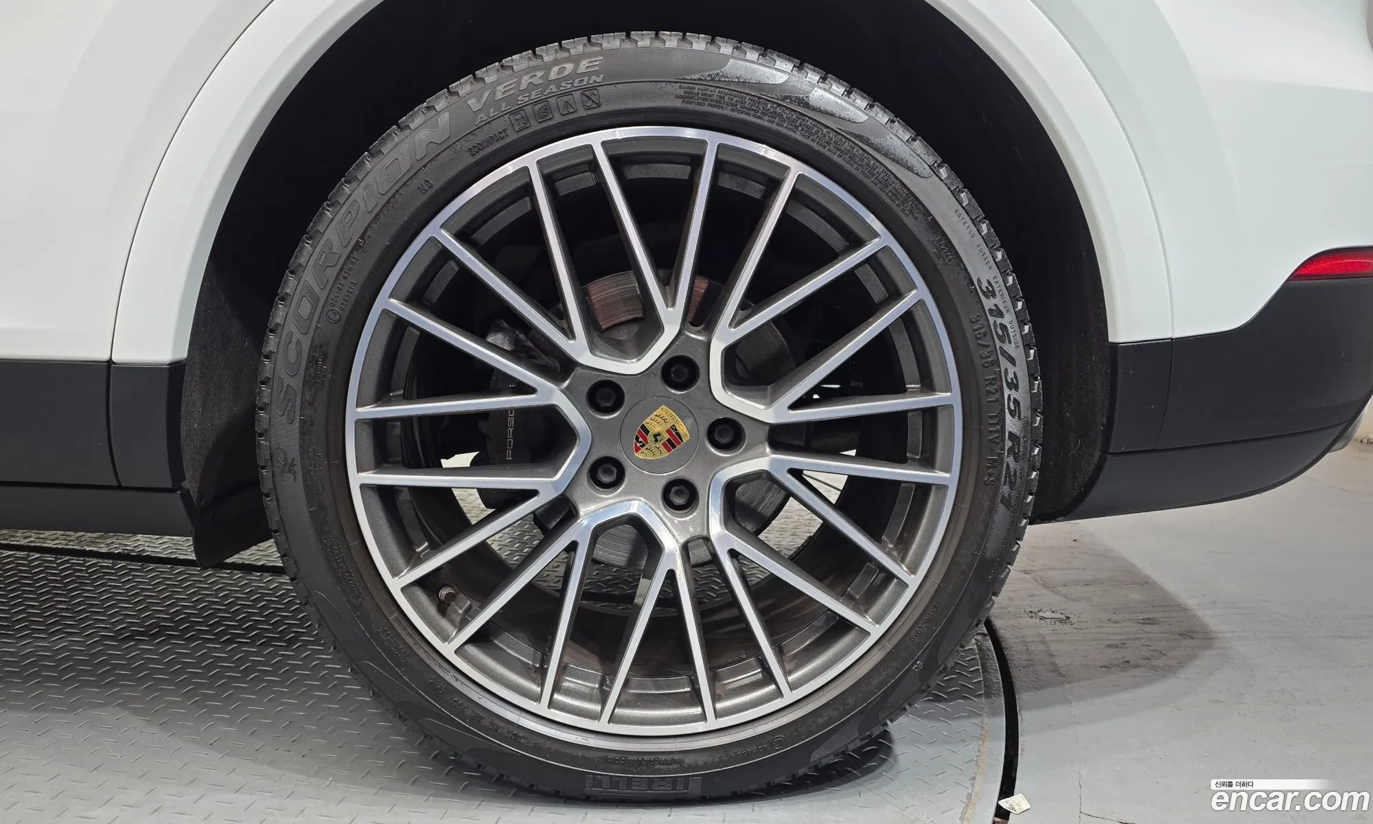 Porsche Cayenne 2019 WP1AA29Y1LDA01031 — 8