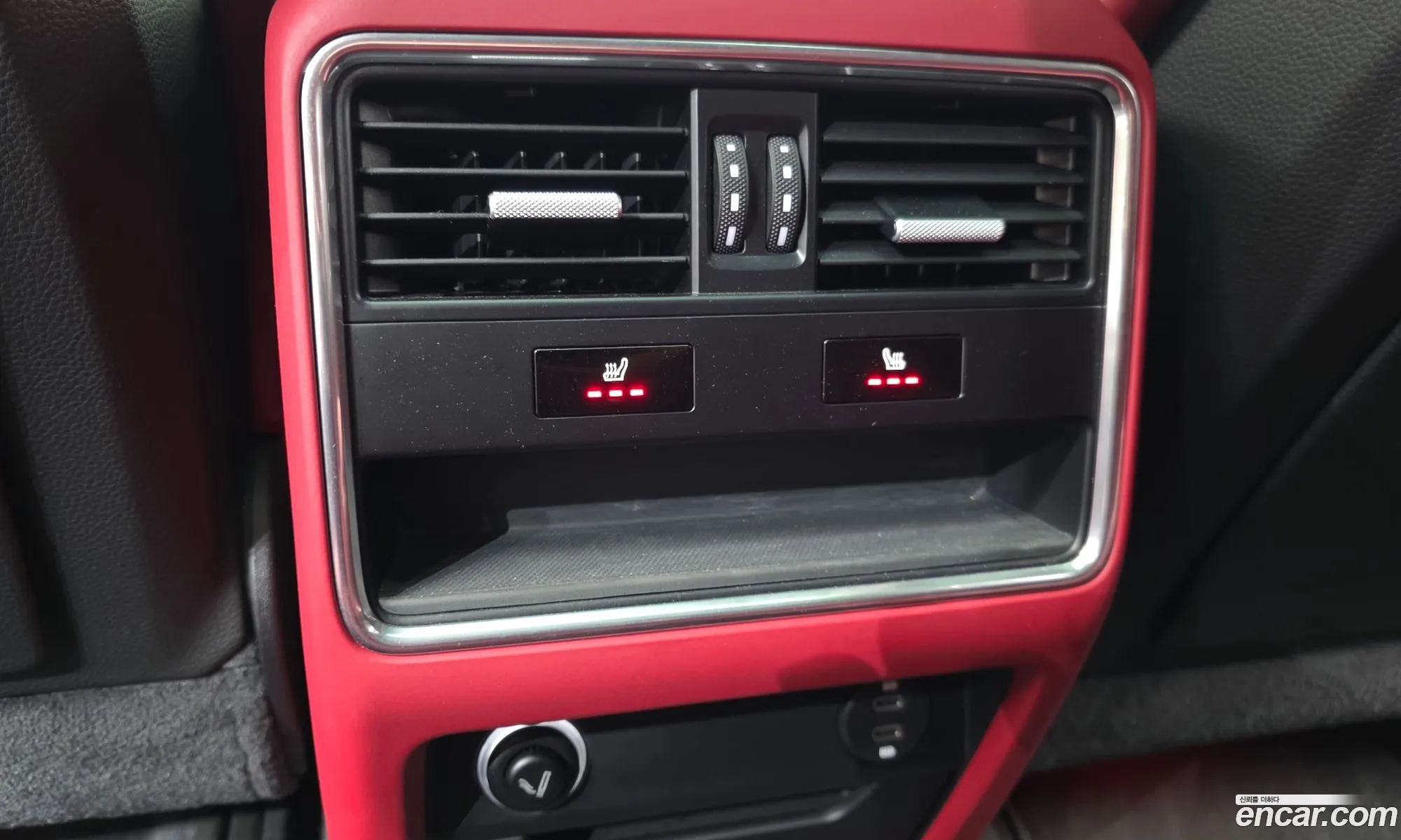 Porsche Cayenne 2019 WP1AA29Y1LDA01031 — 31