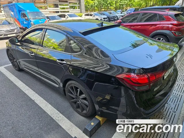 Hyundai Aslan 2015 — 3