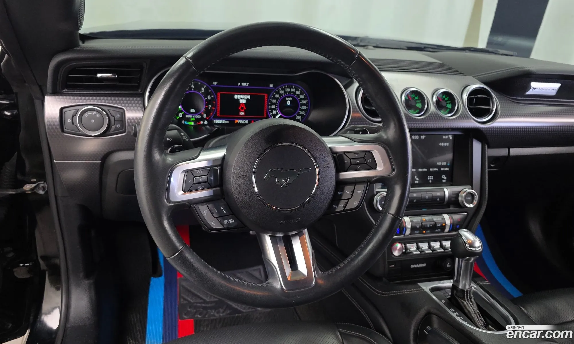Ford Mustang 2018 — 27