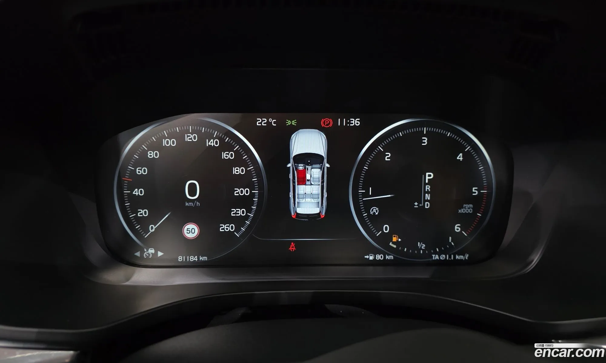 Volvo XC60 2018 — 13