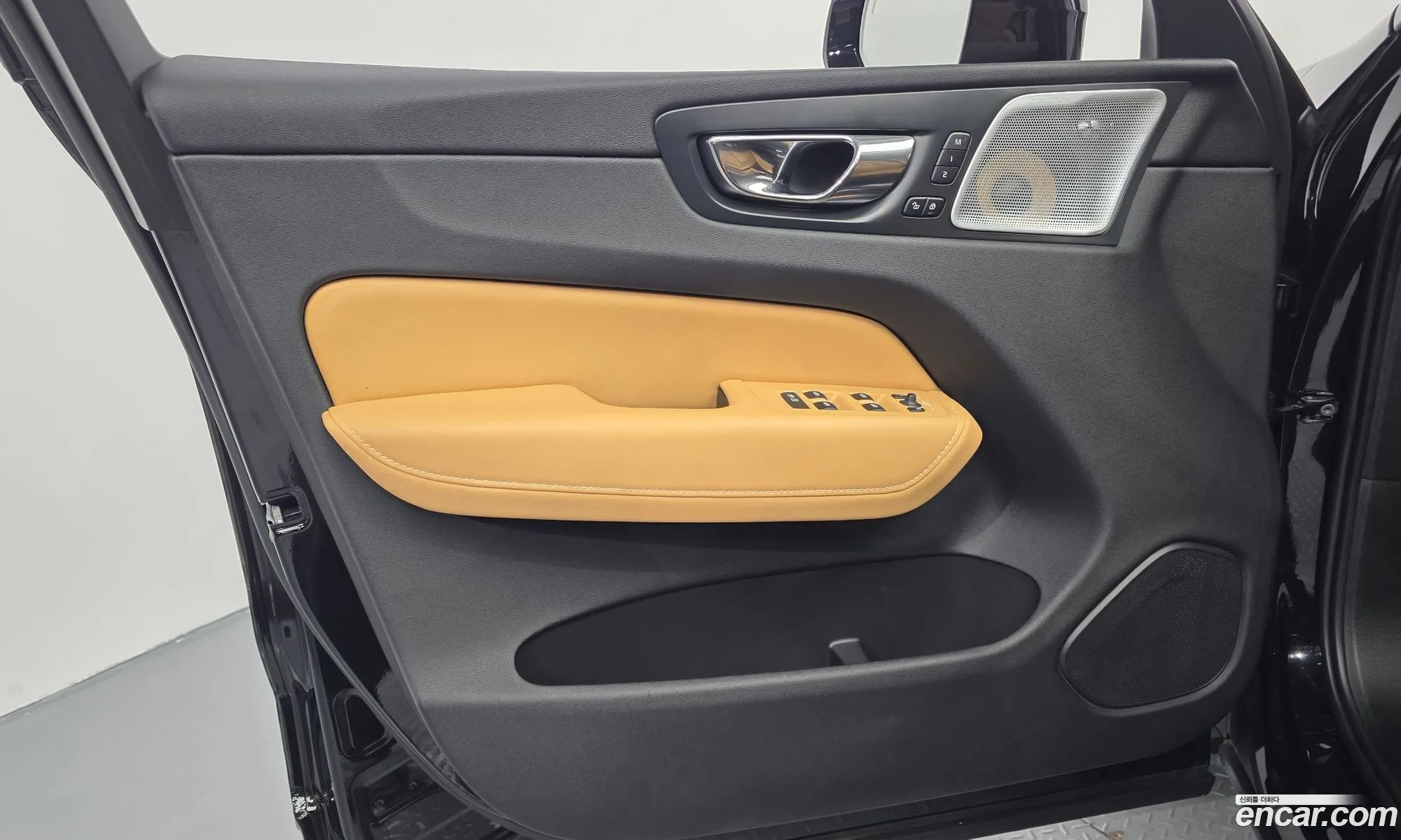 Volvo XC60 2018 — 5