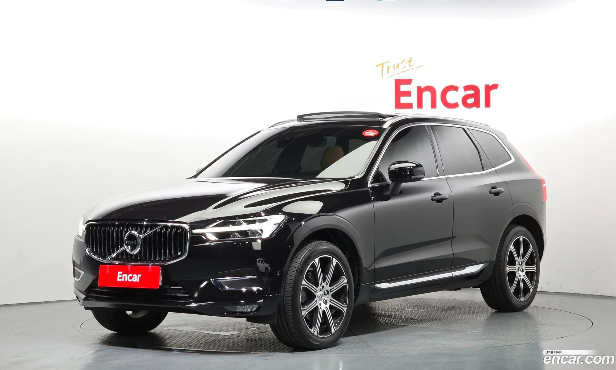 Volvo XC60 2018 — 17