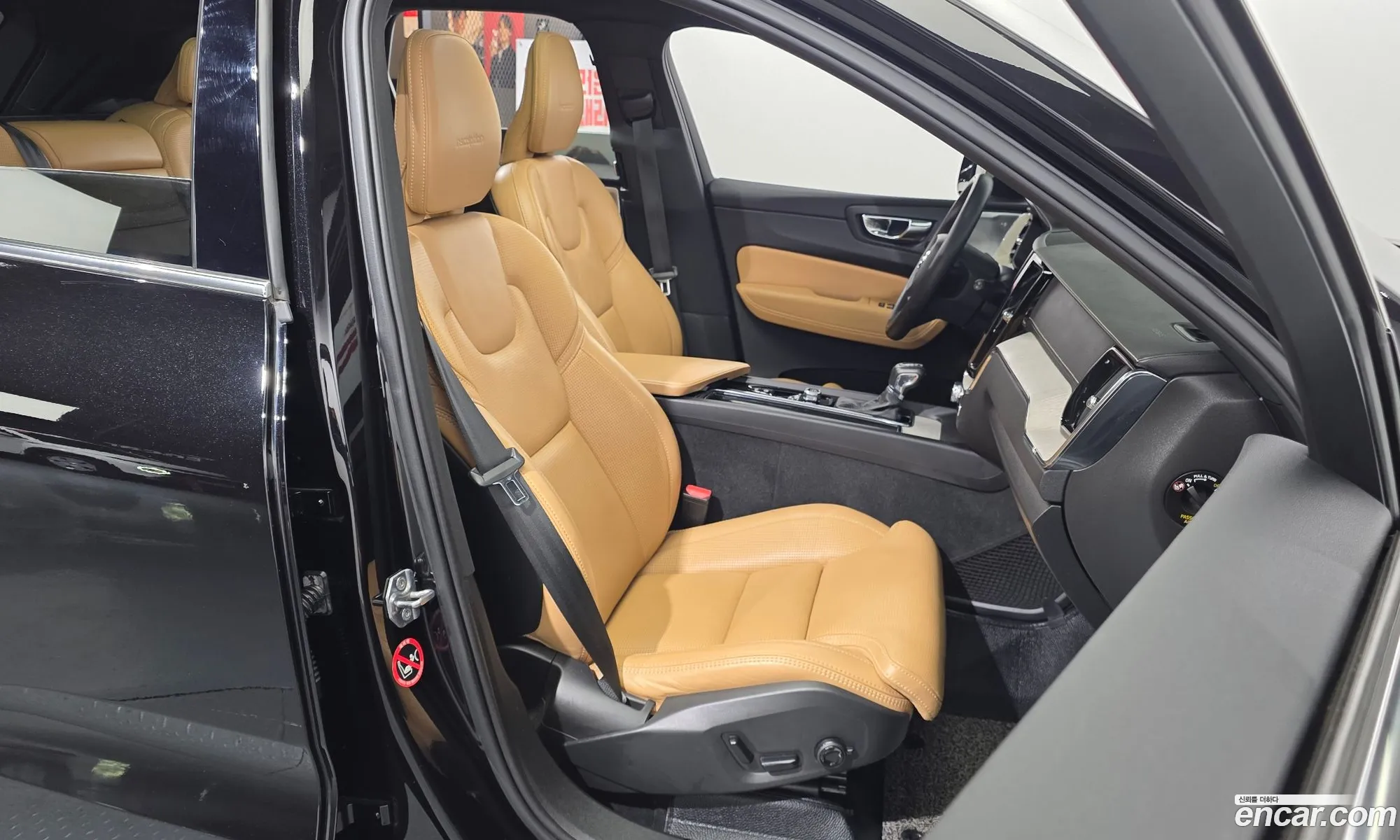 Volvo XC60 2018 — 6