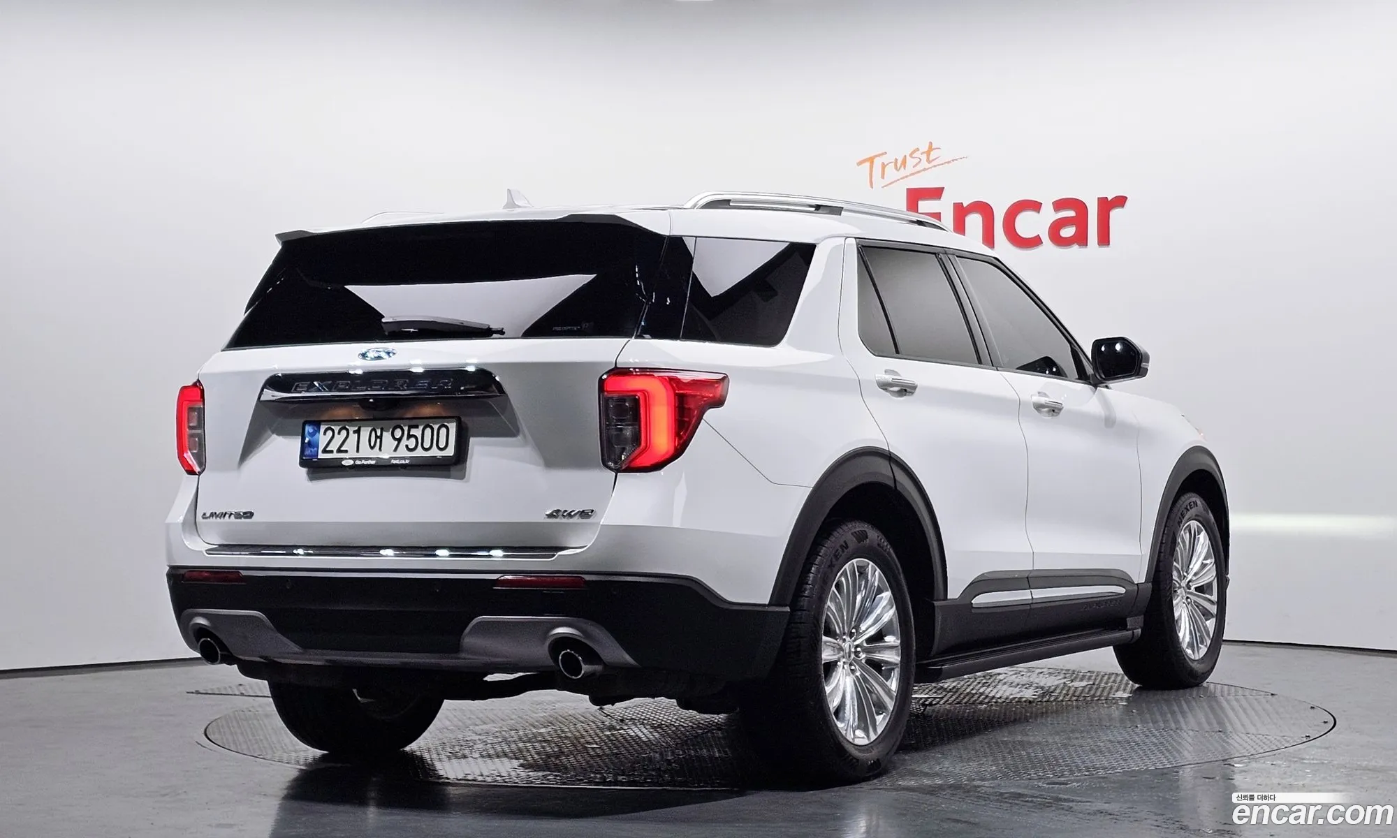 Ford Explorer 6th Gen 2021 — 6