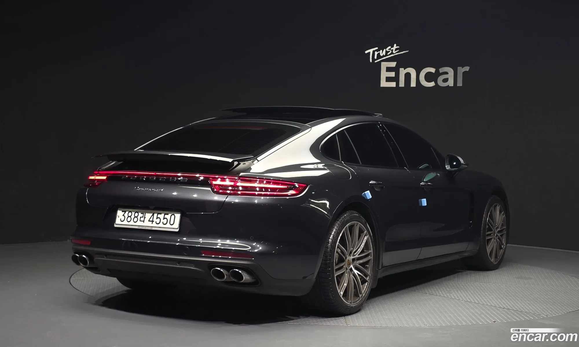 Porsche Panamera 2020 — 14