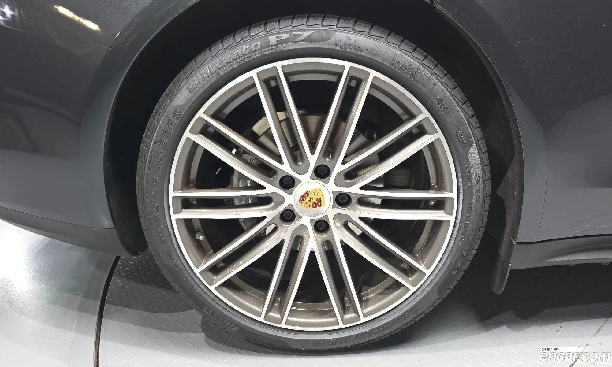 Porsche Panamera 2020 — 17
