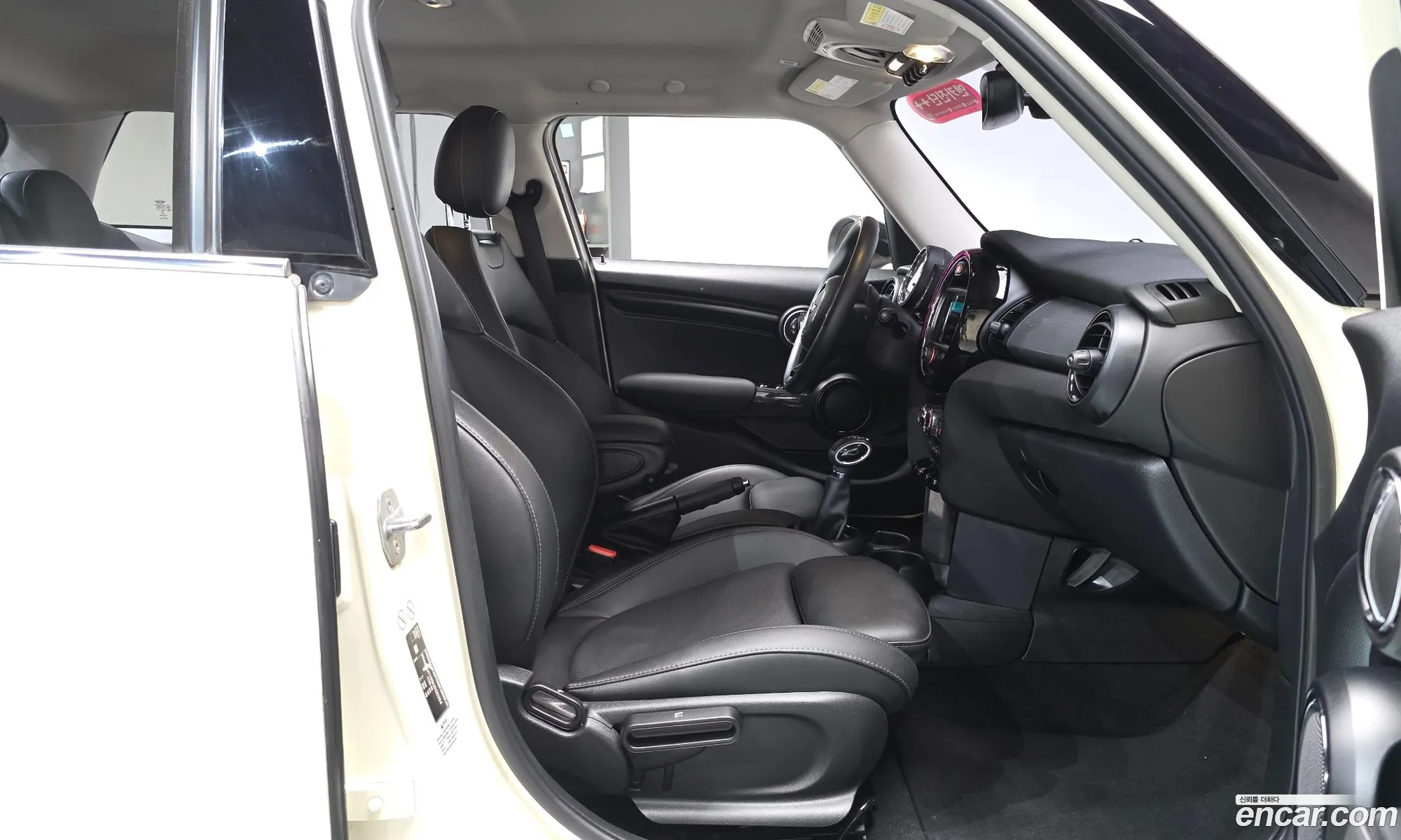 Mini Cooper 2019 WMWXU1105K2H35264 — 2