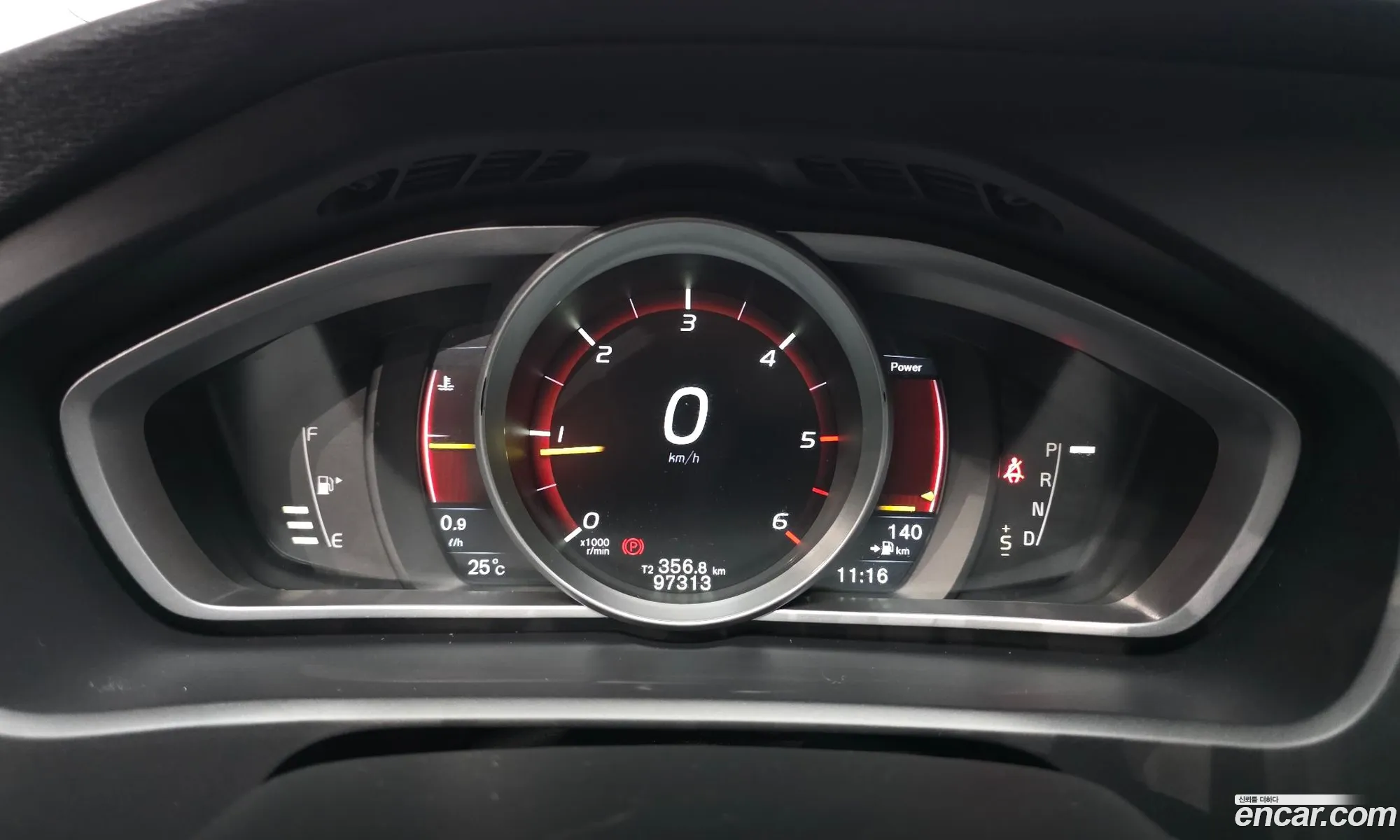 Volvo V40 2015 YV1MV79K0G2303862 — 11