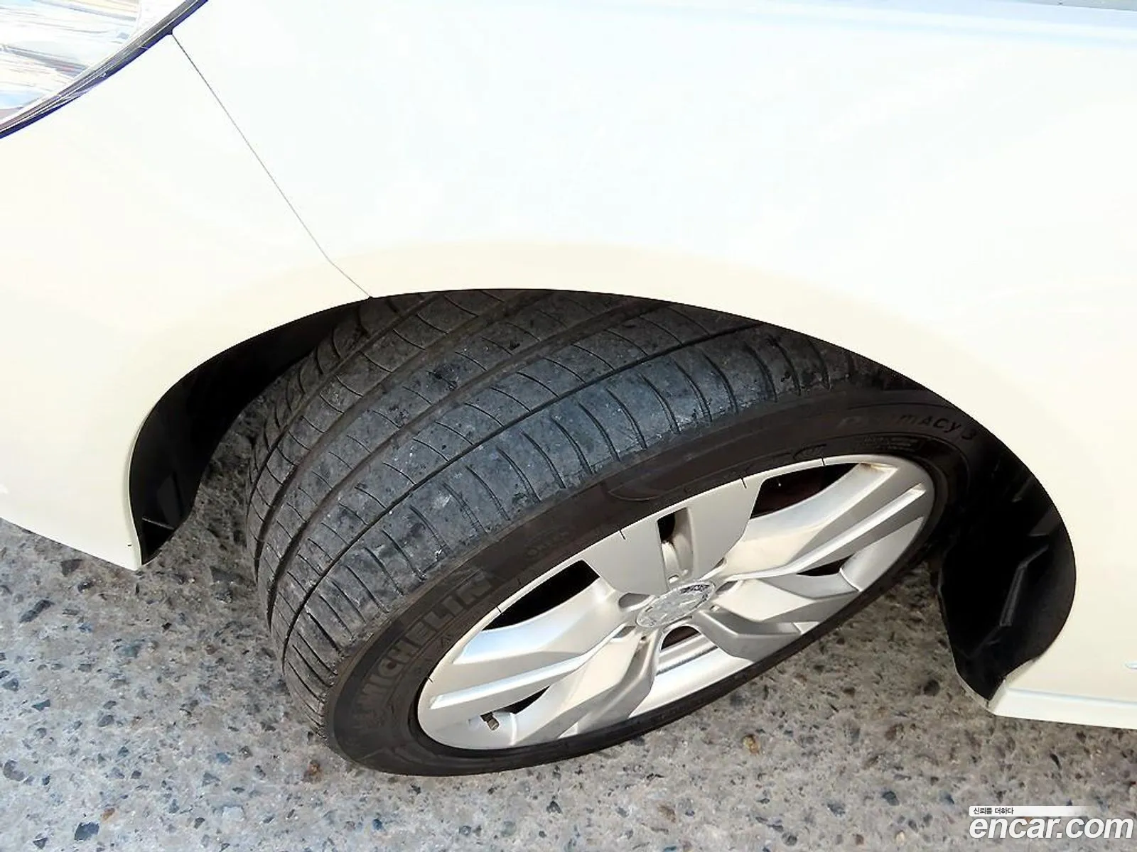 Mercedes-Benz E-Class W212 2009 — 4
