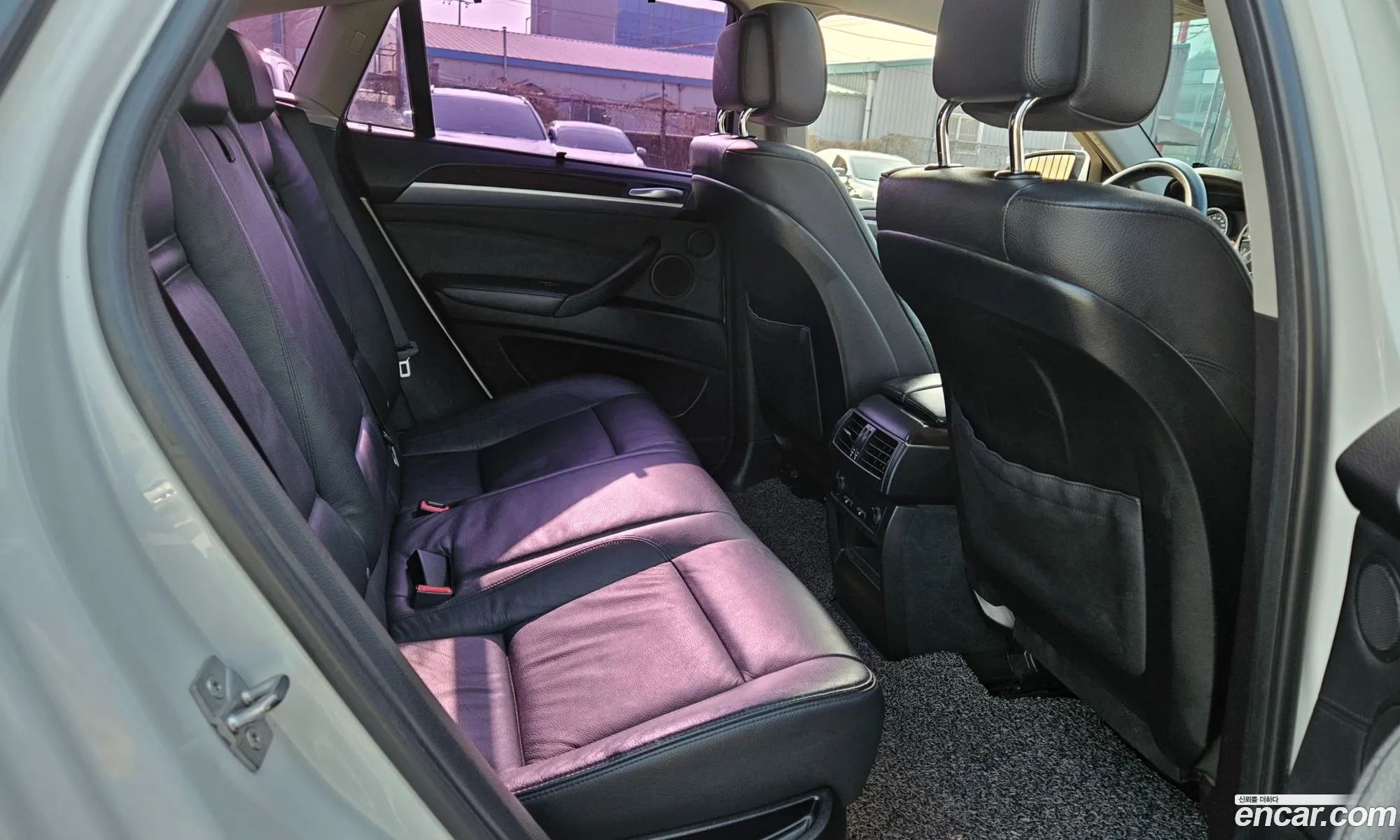 BMW X6 2012 — 16