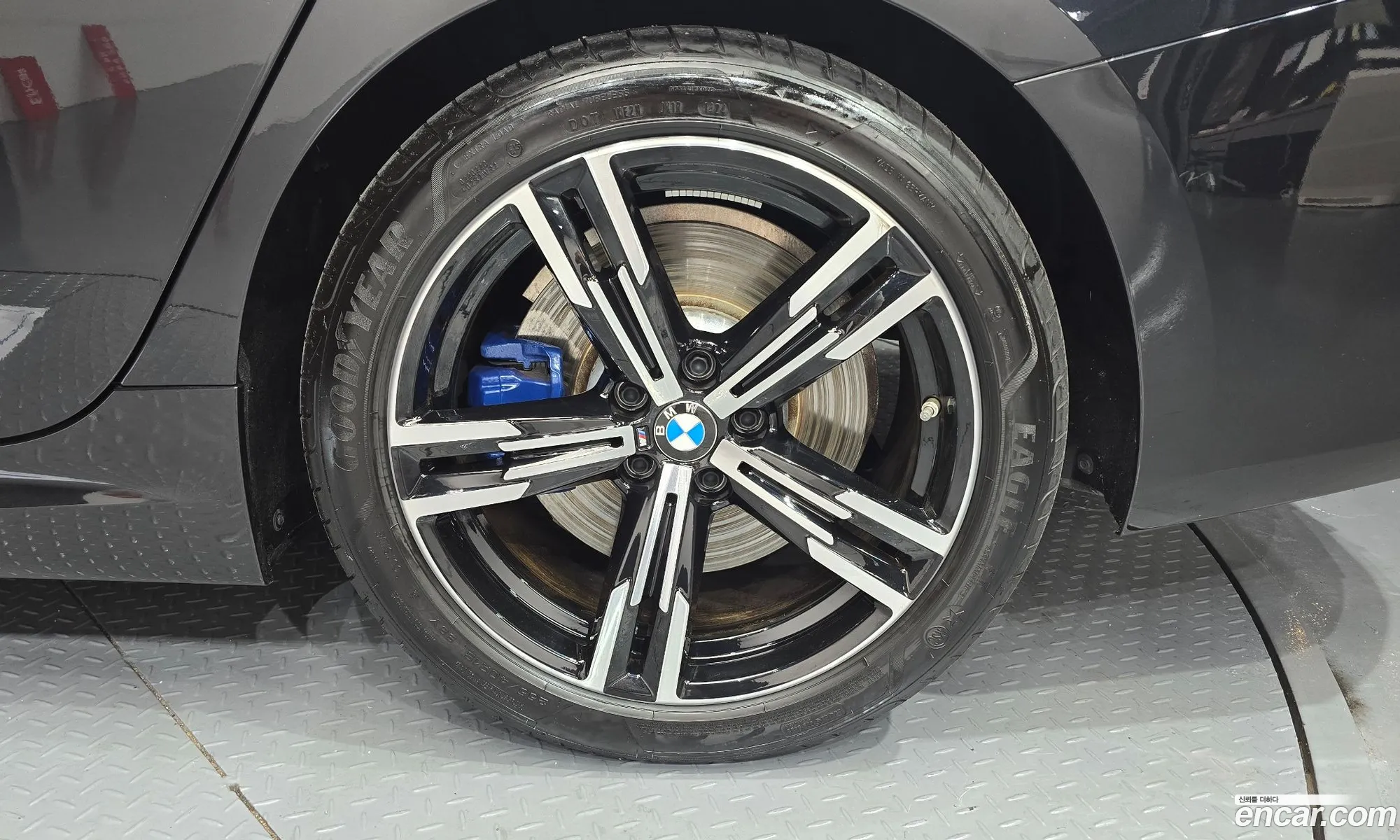 BMW 3 Series 2024 — 10