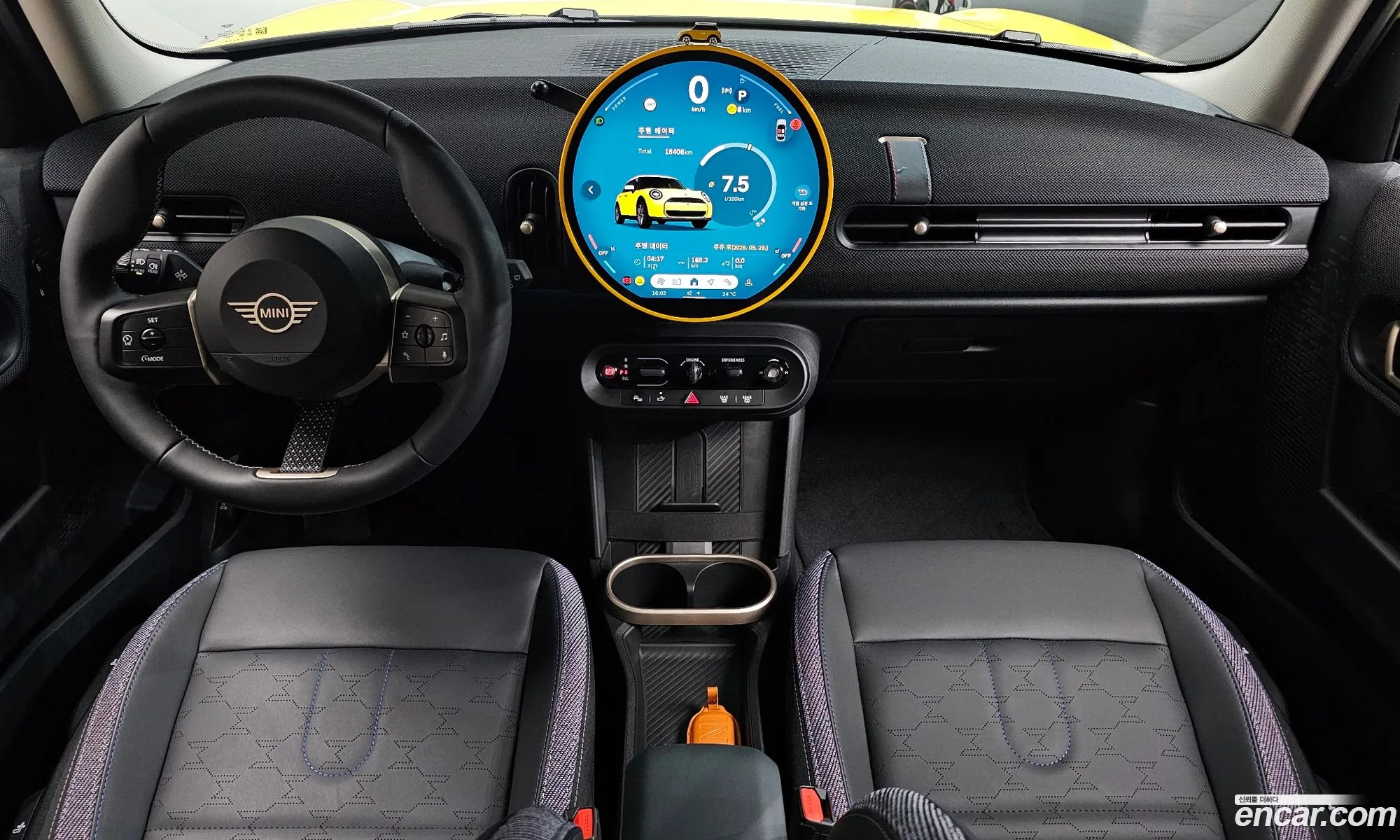 Mini Cooper C 2025 WMW61GD00S2X07131 — 18