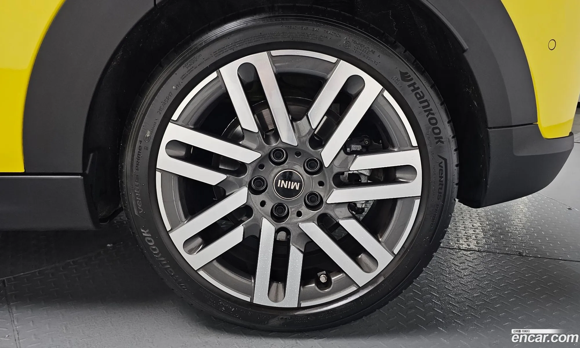 Mini Cooper C 2025 WMW61GD00S2X07131 — 3