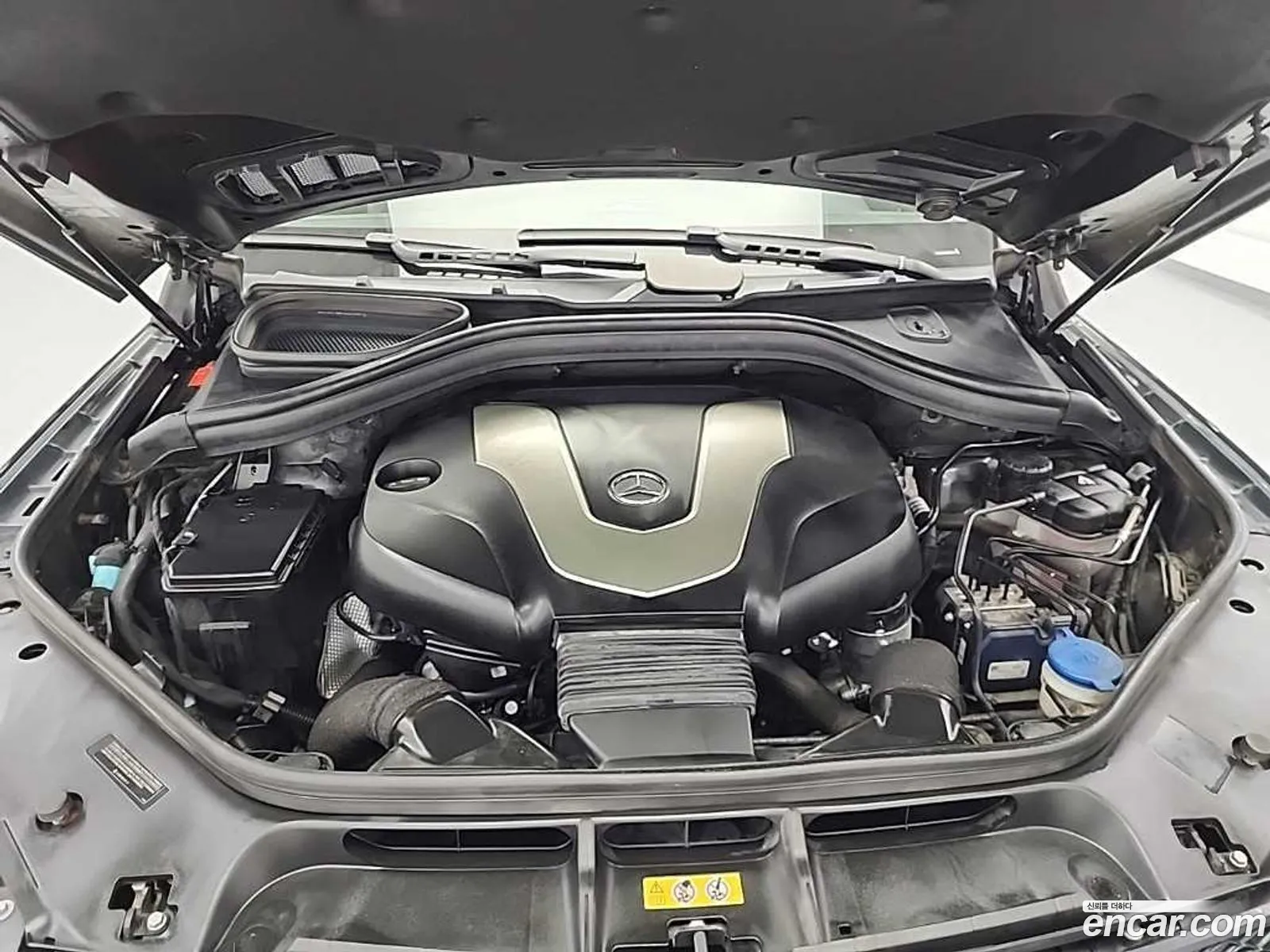 Mercedes-Benz GLE-Class W166 2018 — 2