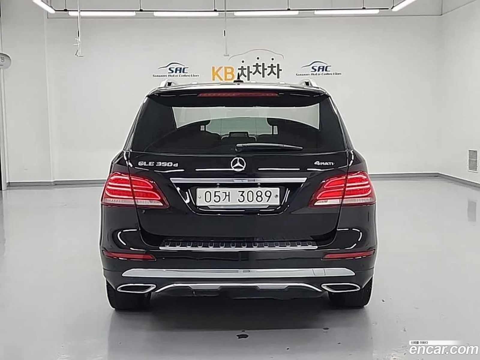 Mercedes-Benz GLE-Class W166 2018 — 3