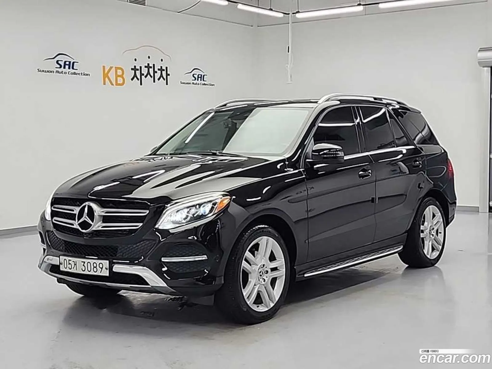 Mercedes-Benz GLE-Class W166 2018 — 19