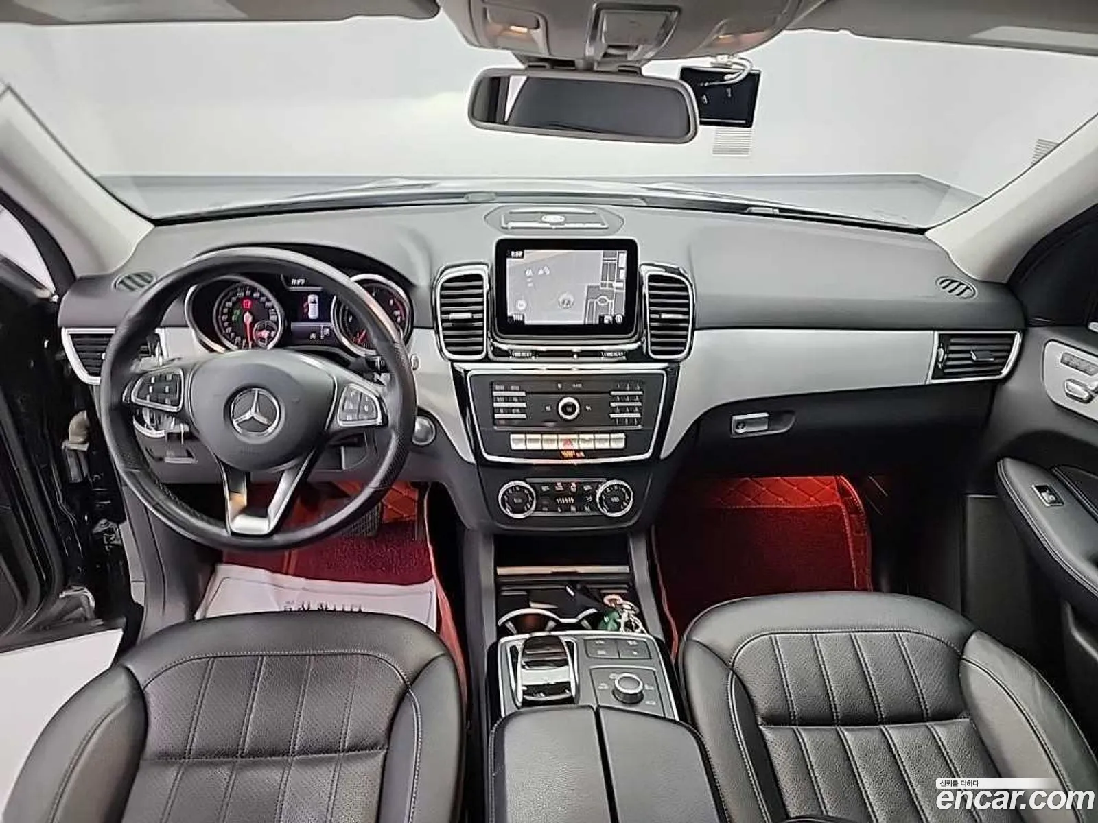 Mercedes-Benz GLE-Class W166 2018 — 14