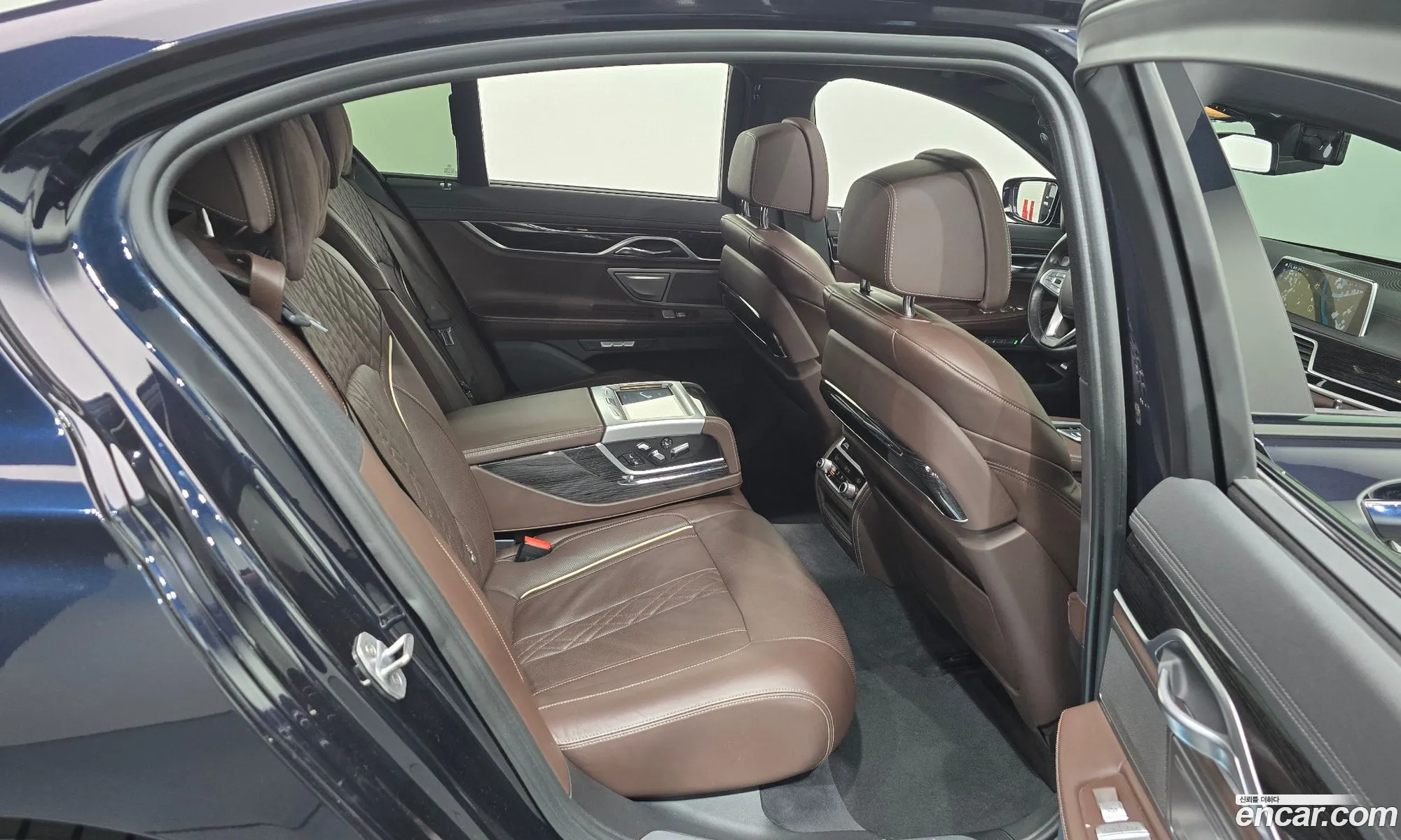 BMW 7 Series 2017 — 16
