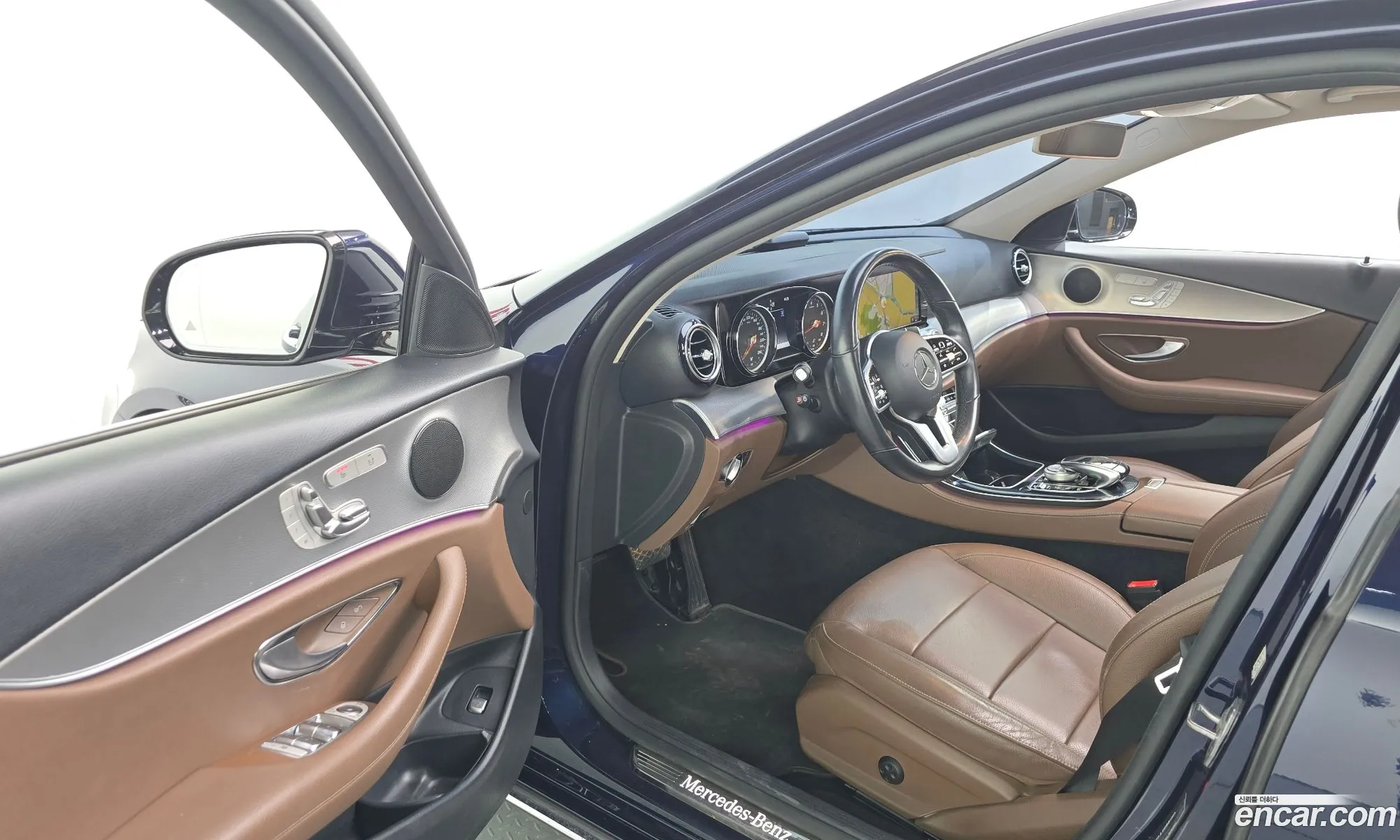 Mercedes-Benz E-Class W213 2018 WDDZF4JB2KA514626 — 18