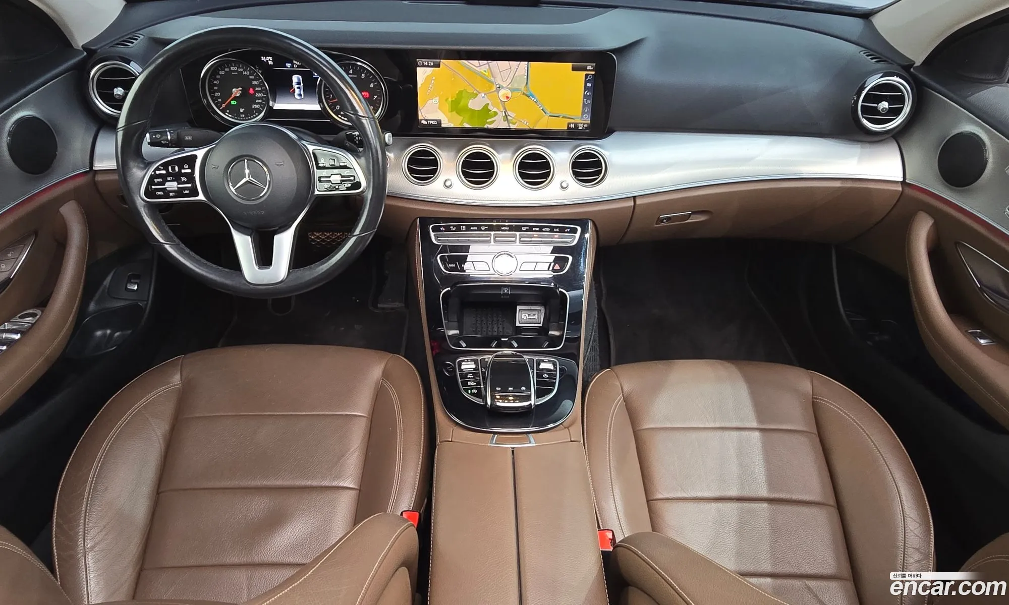 Mercedes-Benz E-Class W213 2018 WDDZF4JB2KA514626 — 13