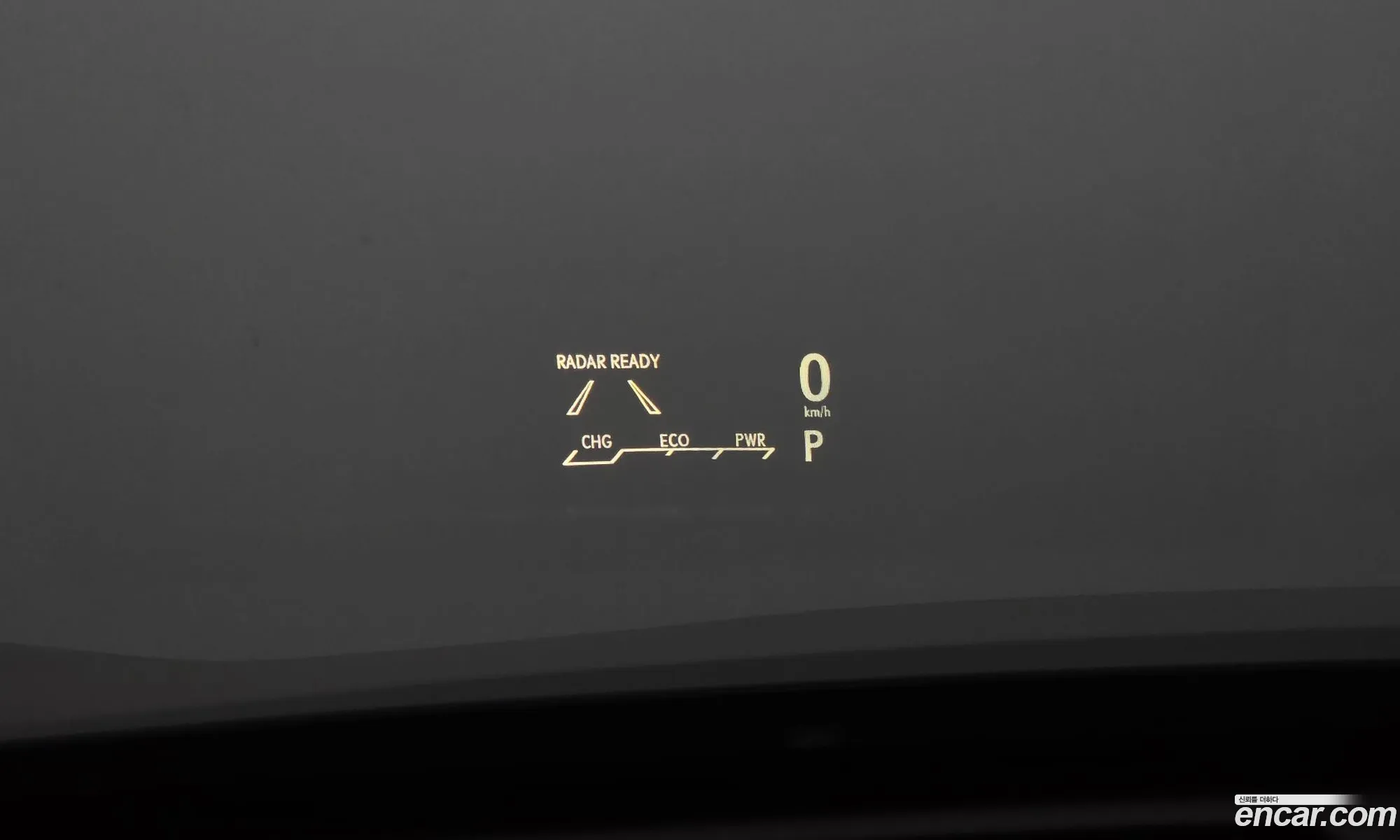 Lexus RX450h 2019 — 26