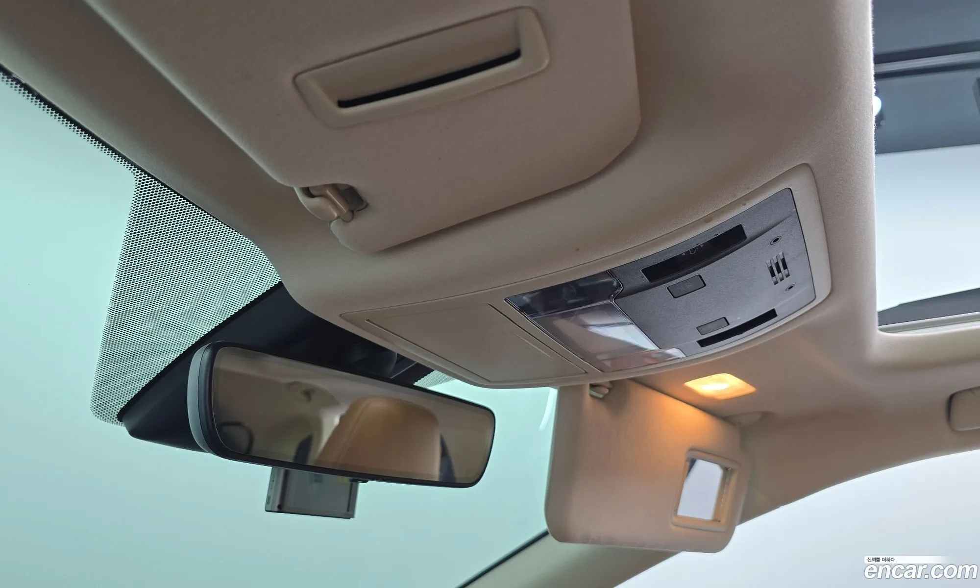 Lexus RX450h 2019 — 22