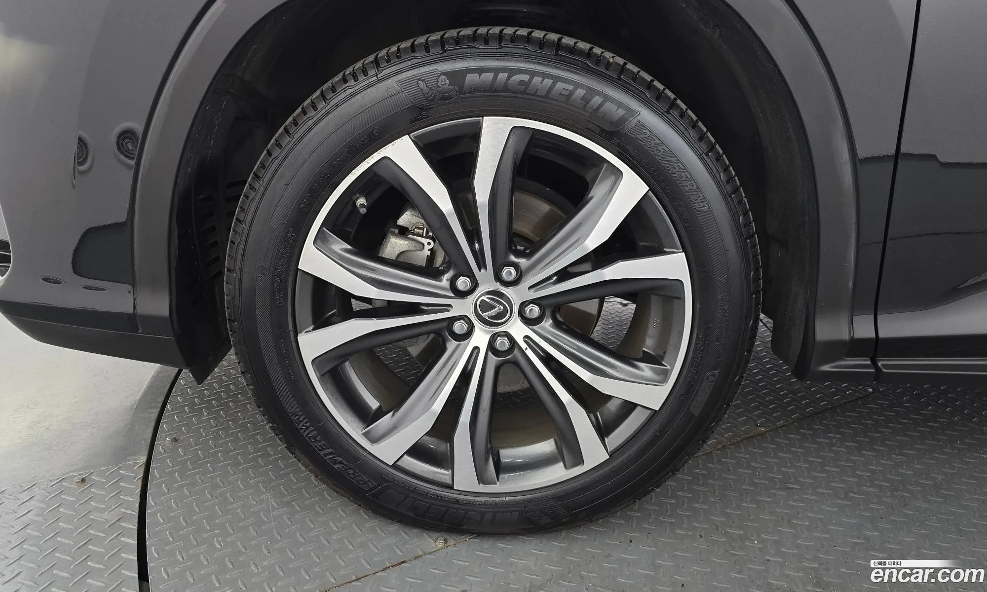 Lexus RX450h 2019 — 10
