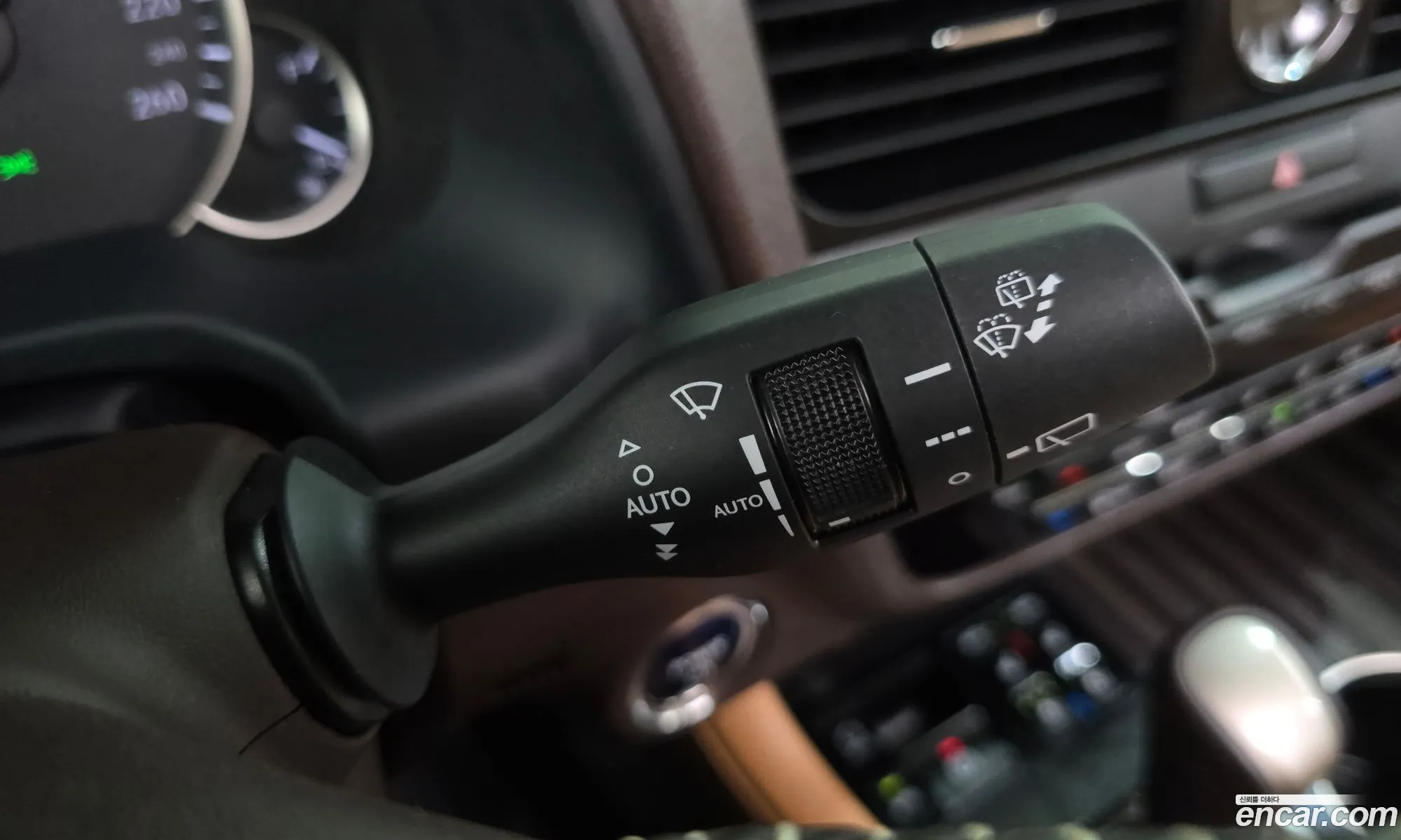 Lexus RX450h 2019 — 9