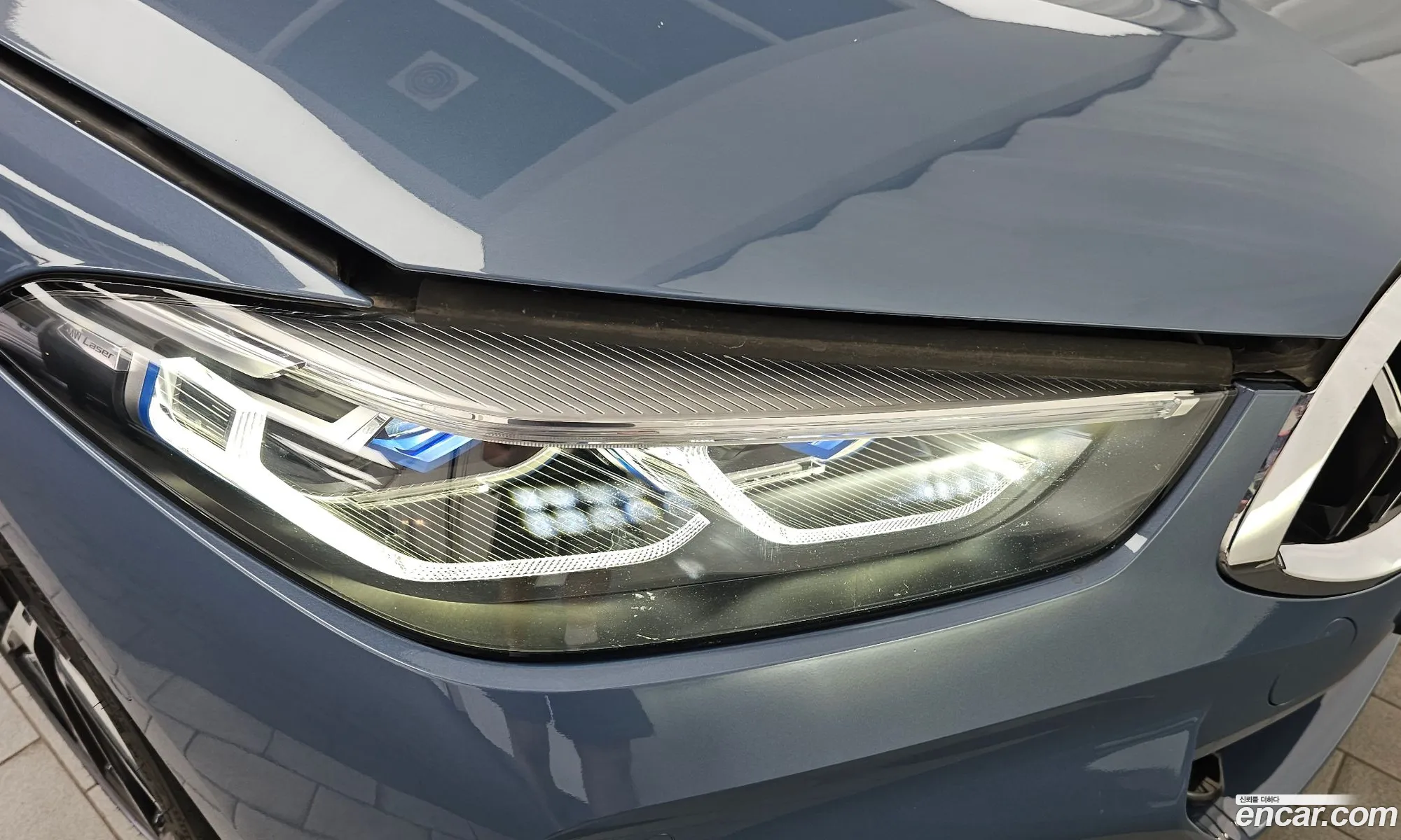 BMW 8 Series 2021 — 8