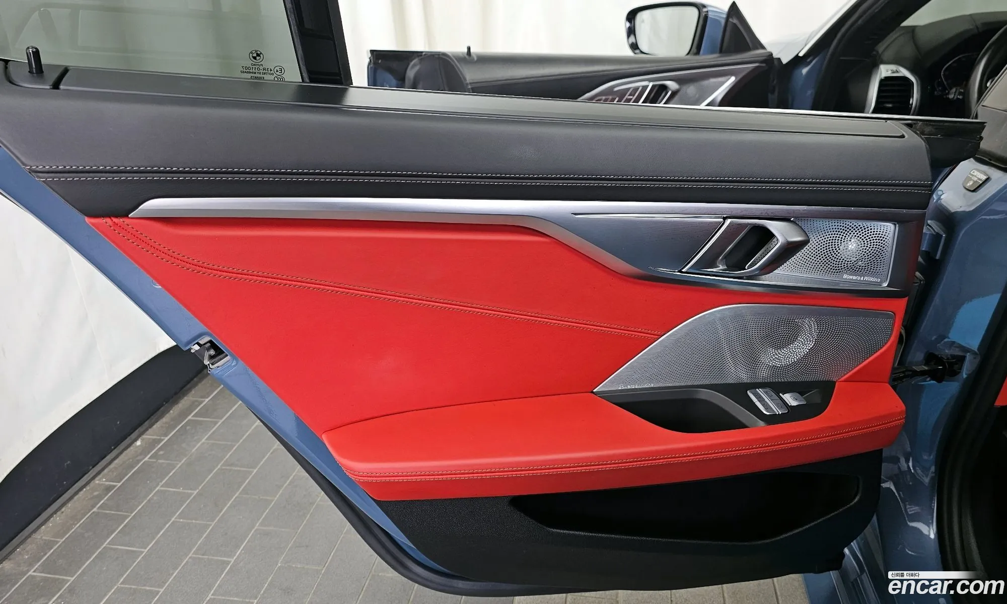 BMW 8 Series 2021 — 21