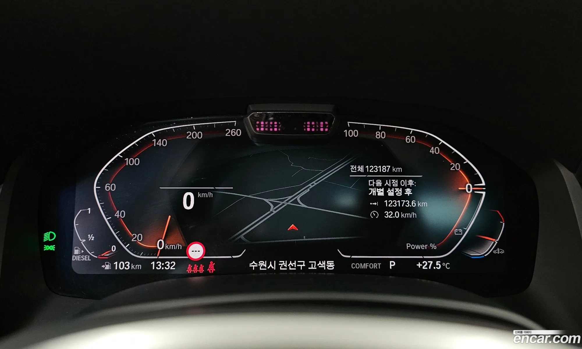 BMW 8 Series 2021 — 14