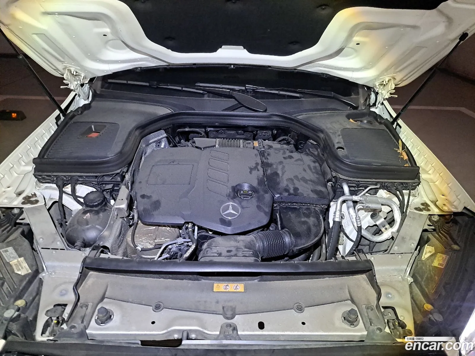 Mercedes-Benz GLC-Class X253 2023 — 19