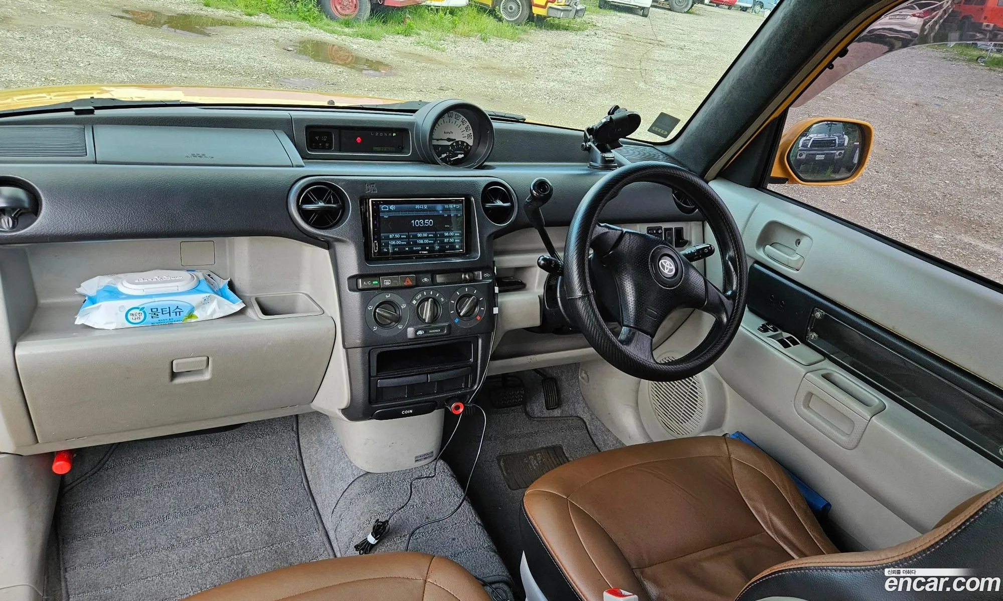 Toyota bB 2002 — 6