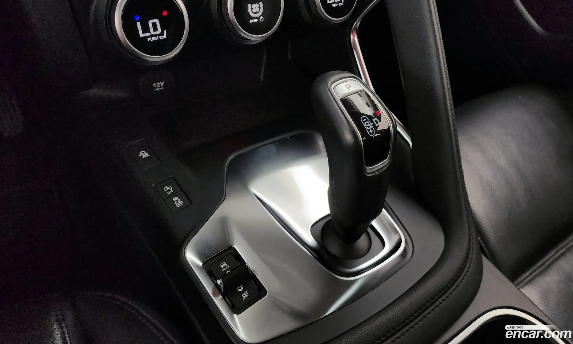 Jaguar E-Pace 2020 SADFA2BN6L1Z90537 — 19