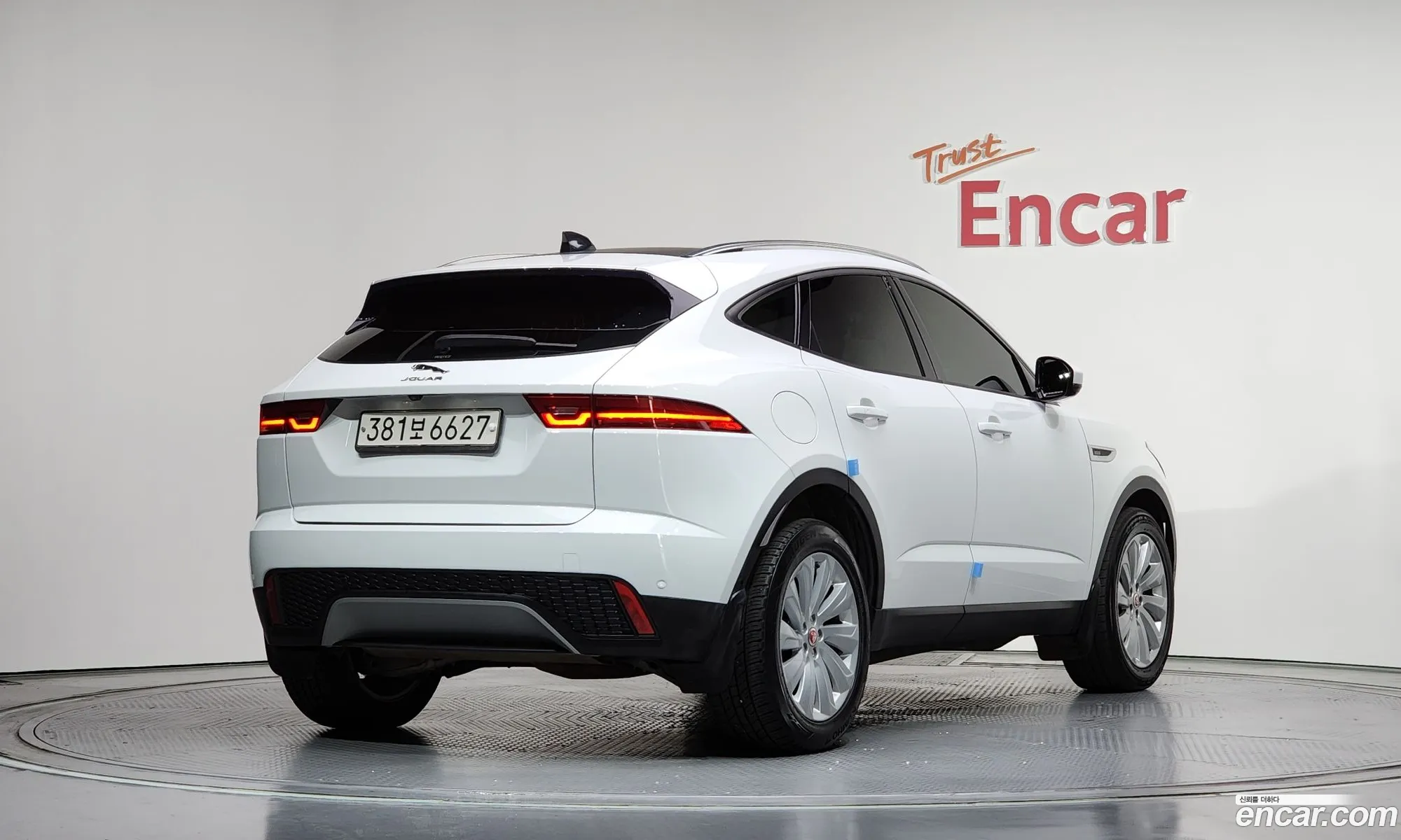 Jaguar E-Pace 2020 SADFA2BN6L1Z90537 — 20