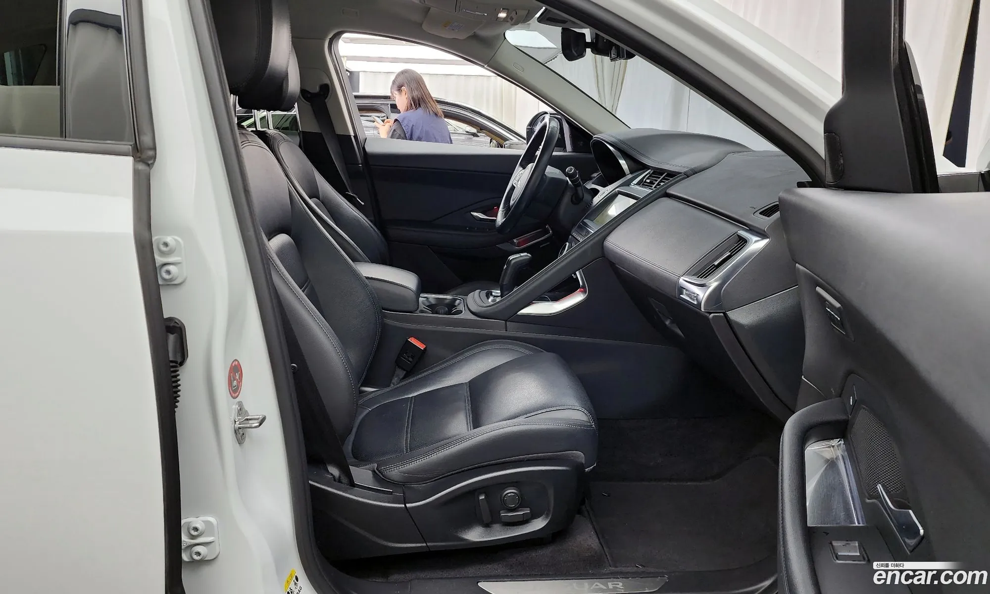 Jaguar E-Pace 2020 SADFA2BN6L1Z90537 — 4