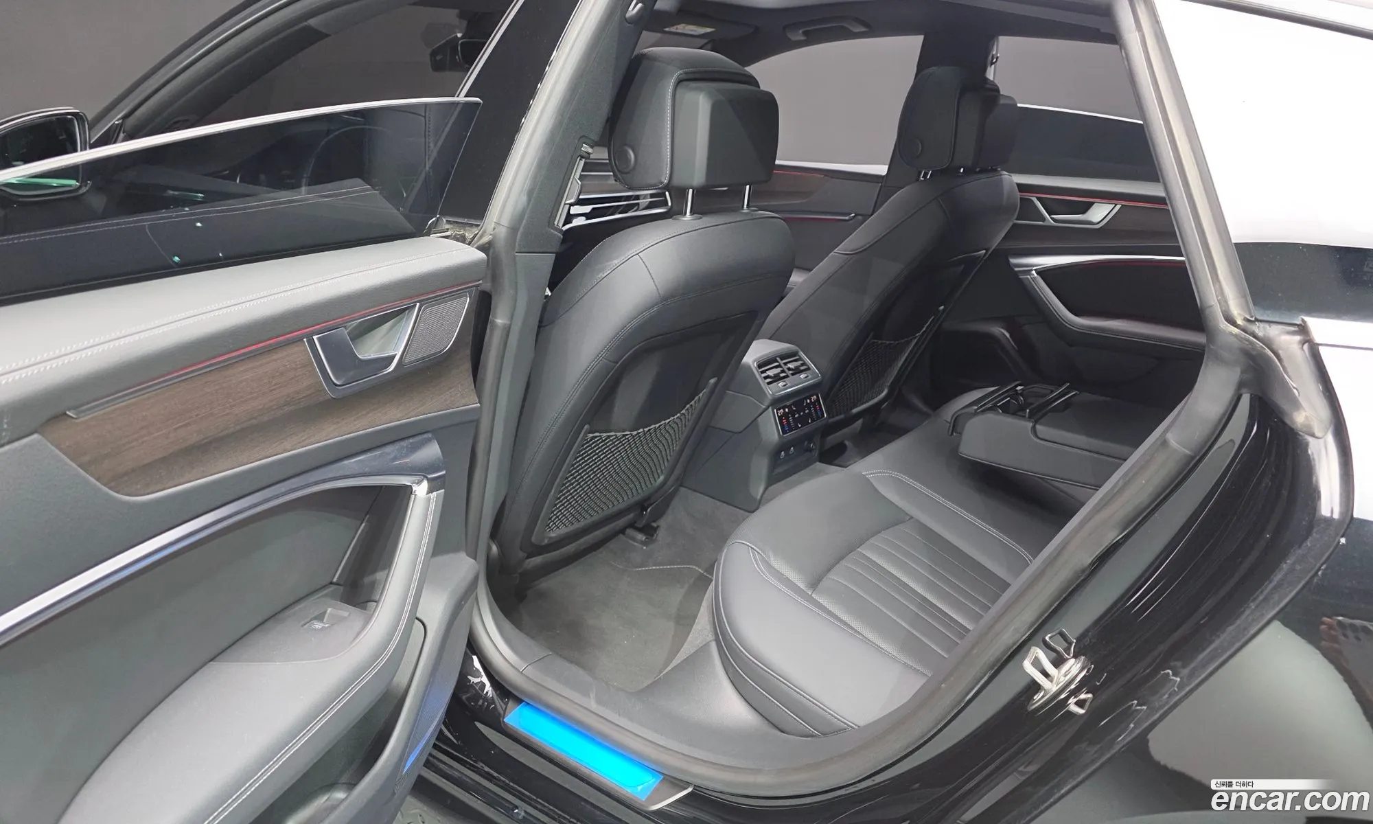 Audi A7 2023 WAUZZZF28PN069085 — 4