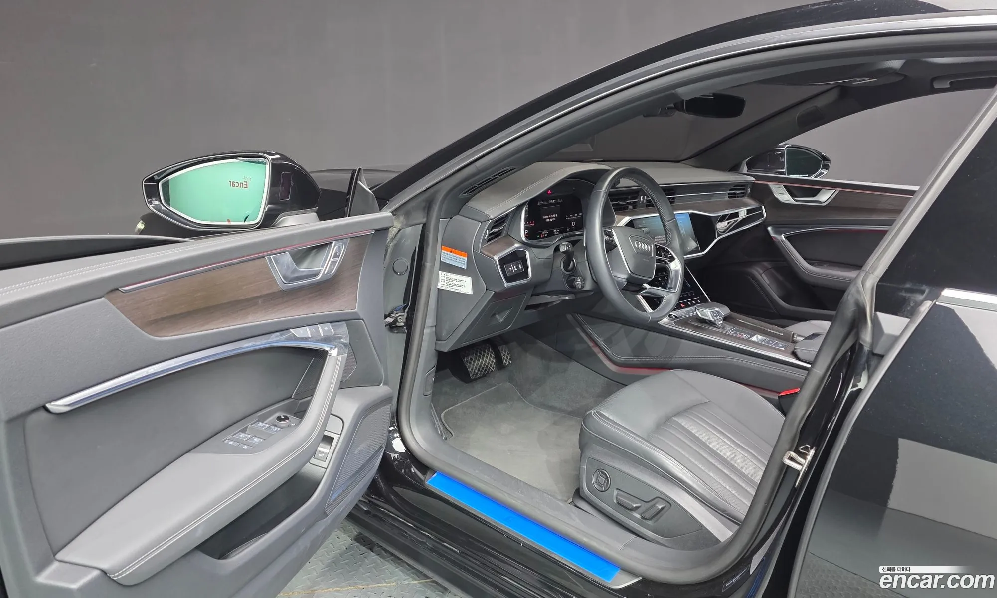 Audi A7 2023 WAUZZZF28PN069085 — 2