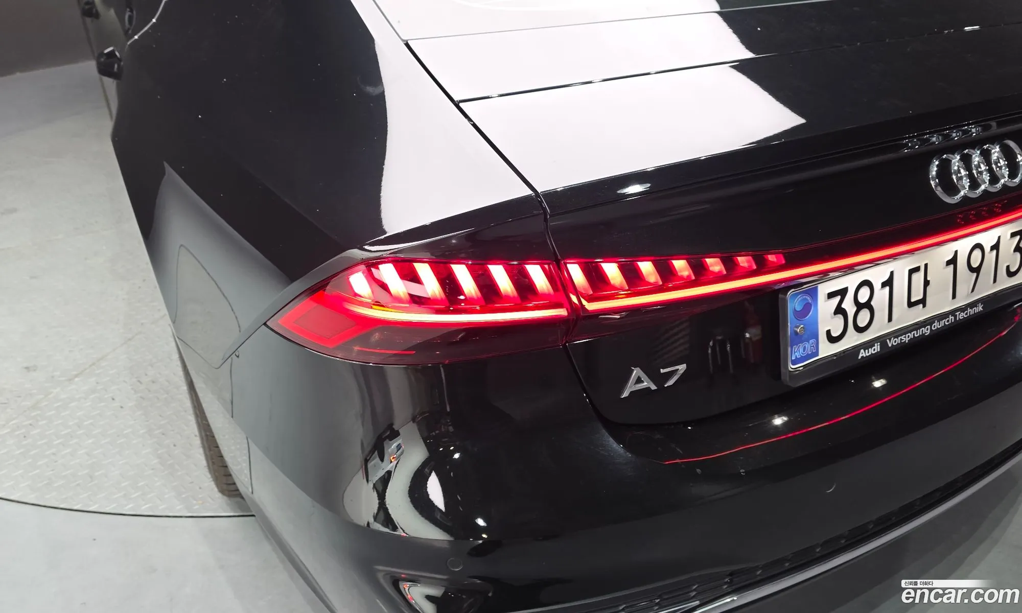 Audi A7 2023 WAUZZZF28PN069085 — 32