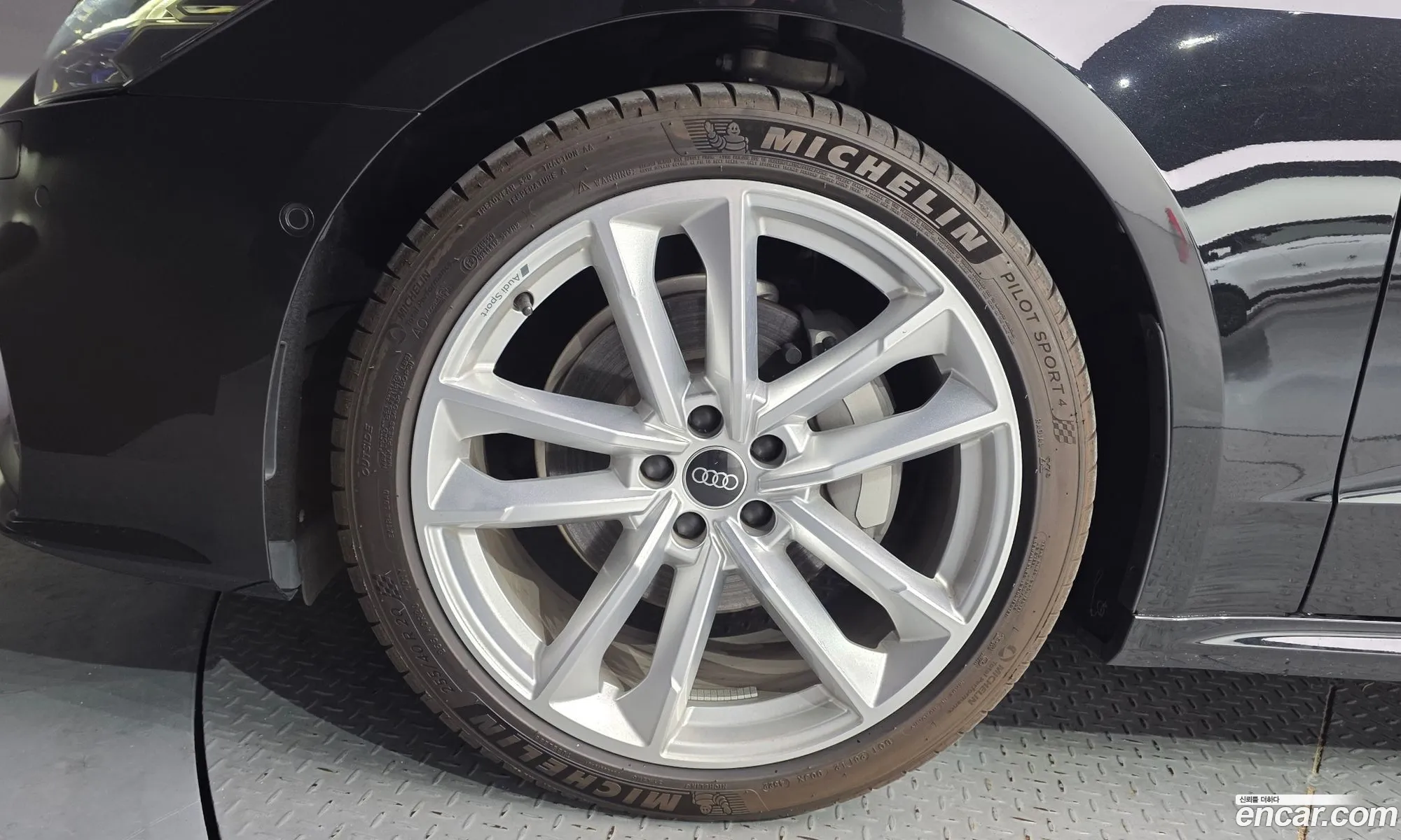 Audi A7 2023 WAUZZZF28PN069085 — 21