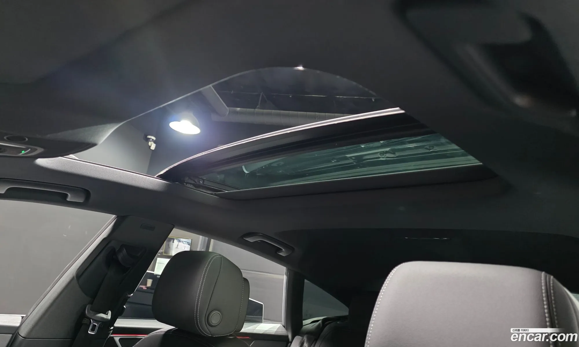 Audi A7 2023 WAUZZZF28PN069085 — 9