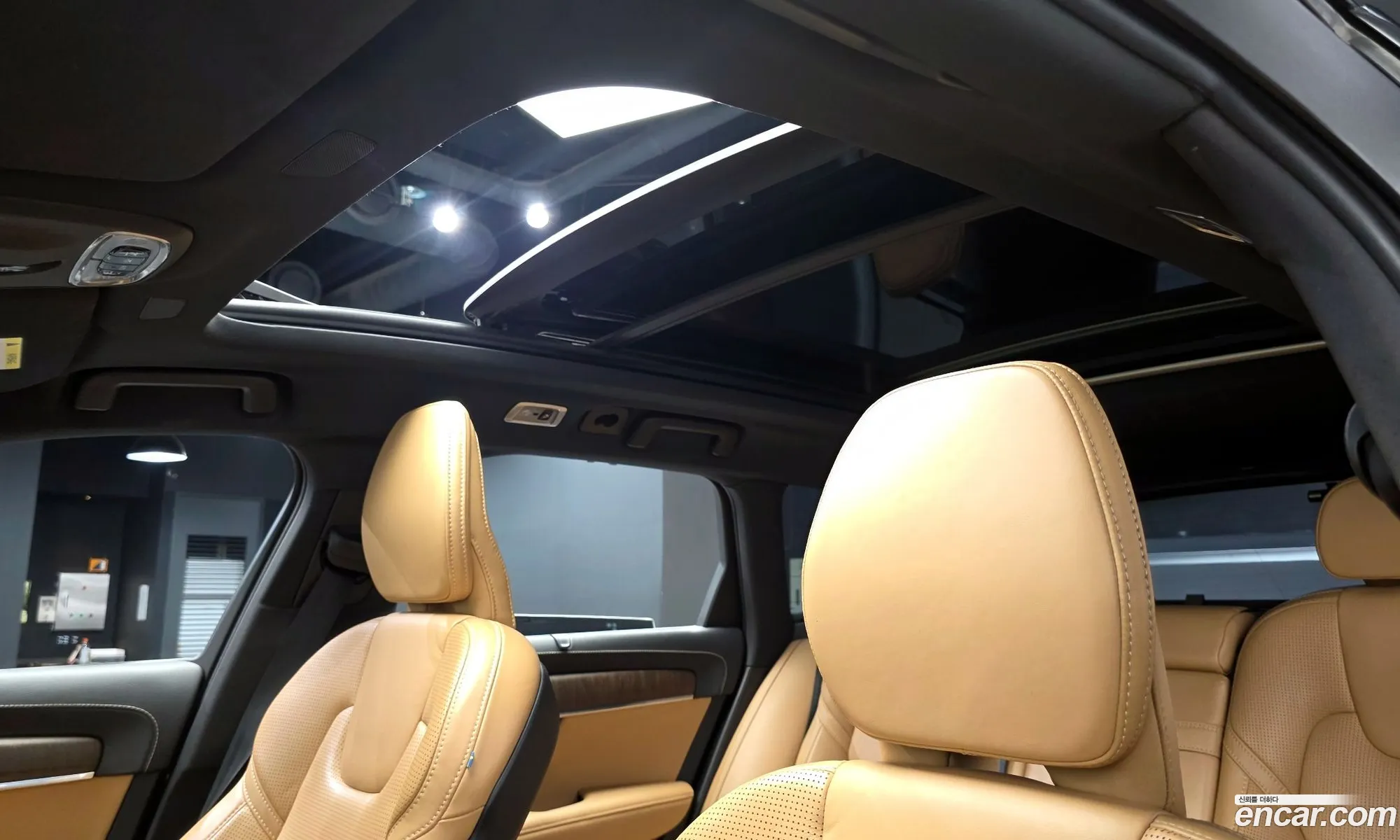 Volvo V90 Cross Country 2020 — 13